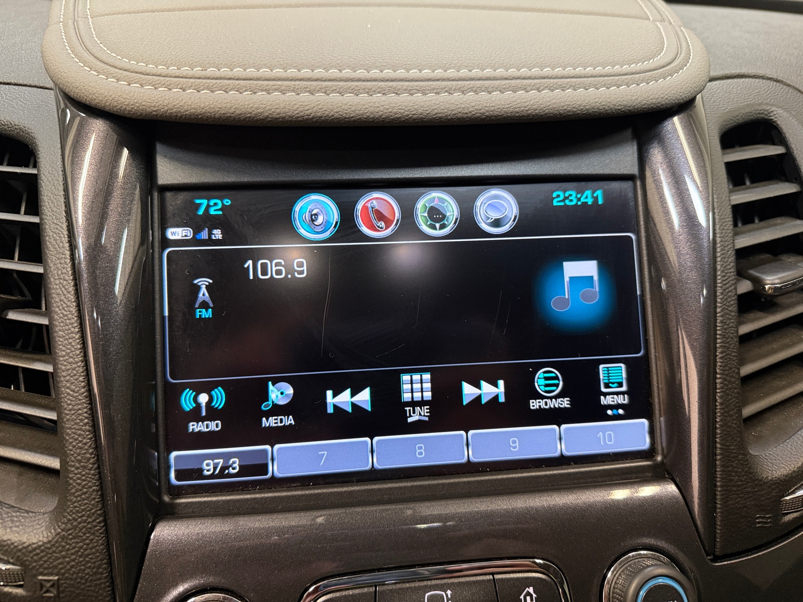 Thumbnail: 2019 Chevrolet Impala - 4