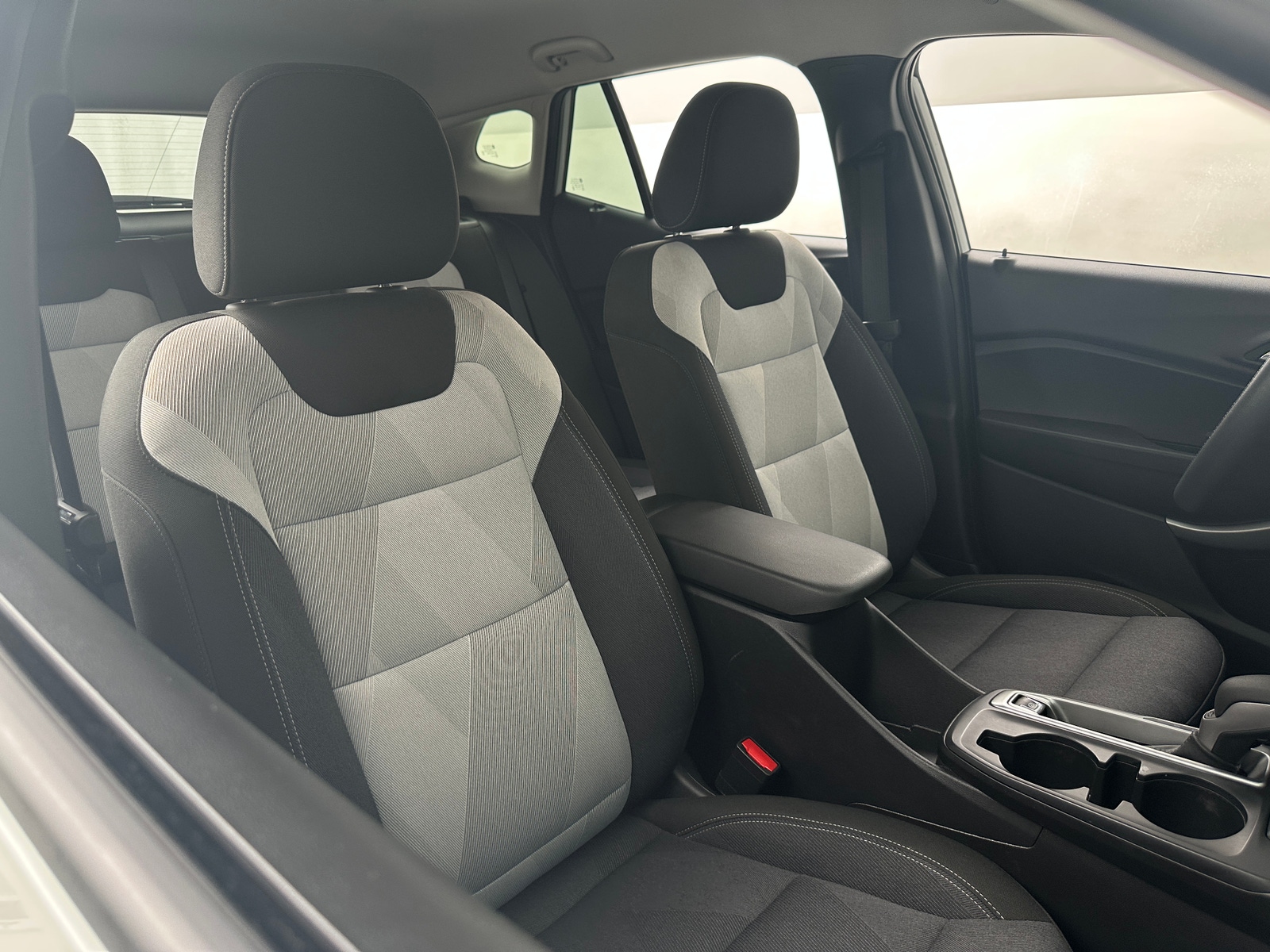 Thumbnail: 2025 Chevrolet Trax - 2