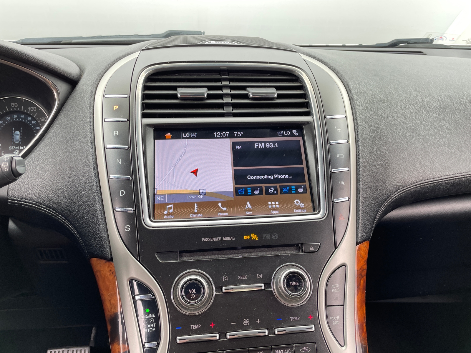 Thumbnail: 2018 Lincoln MKX - 3