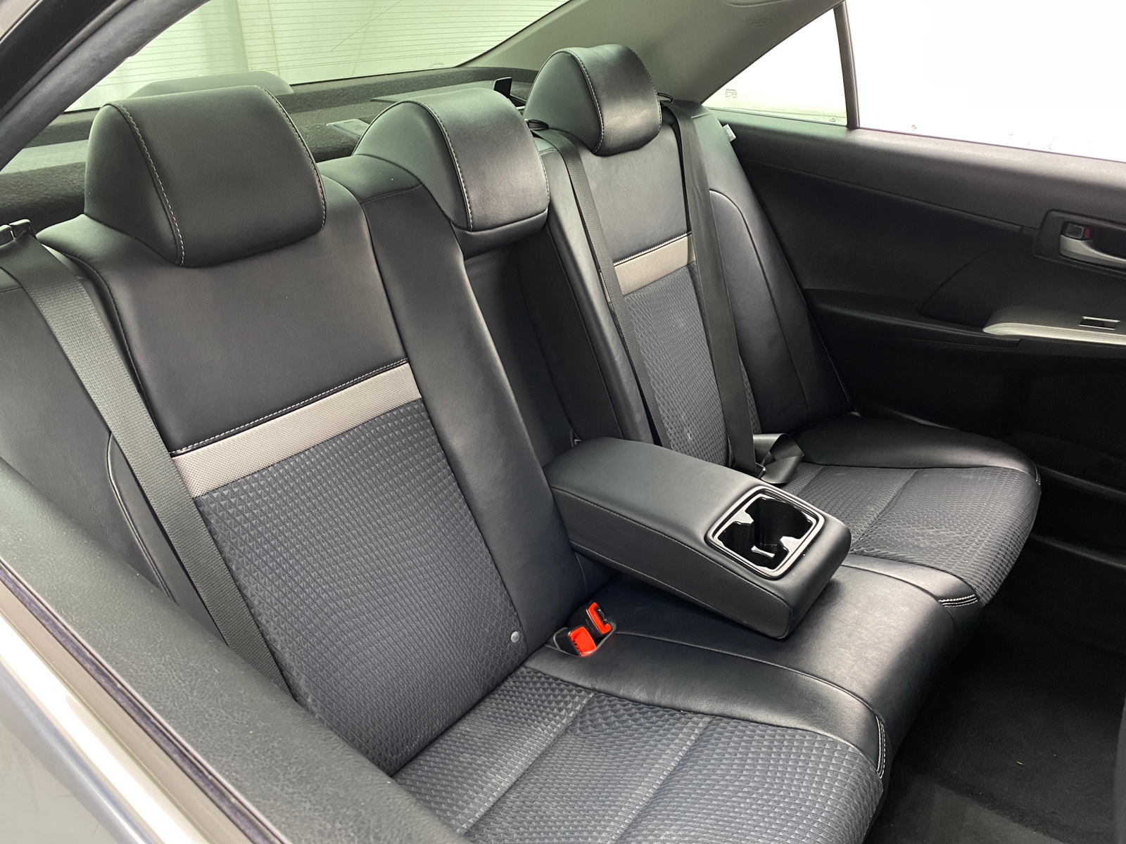 Thumbnail: 2014 Toyota Camry - 6