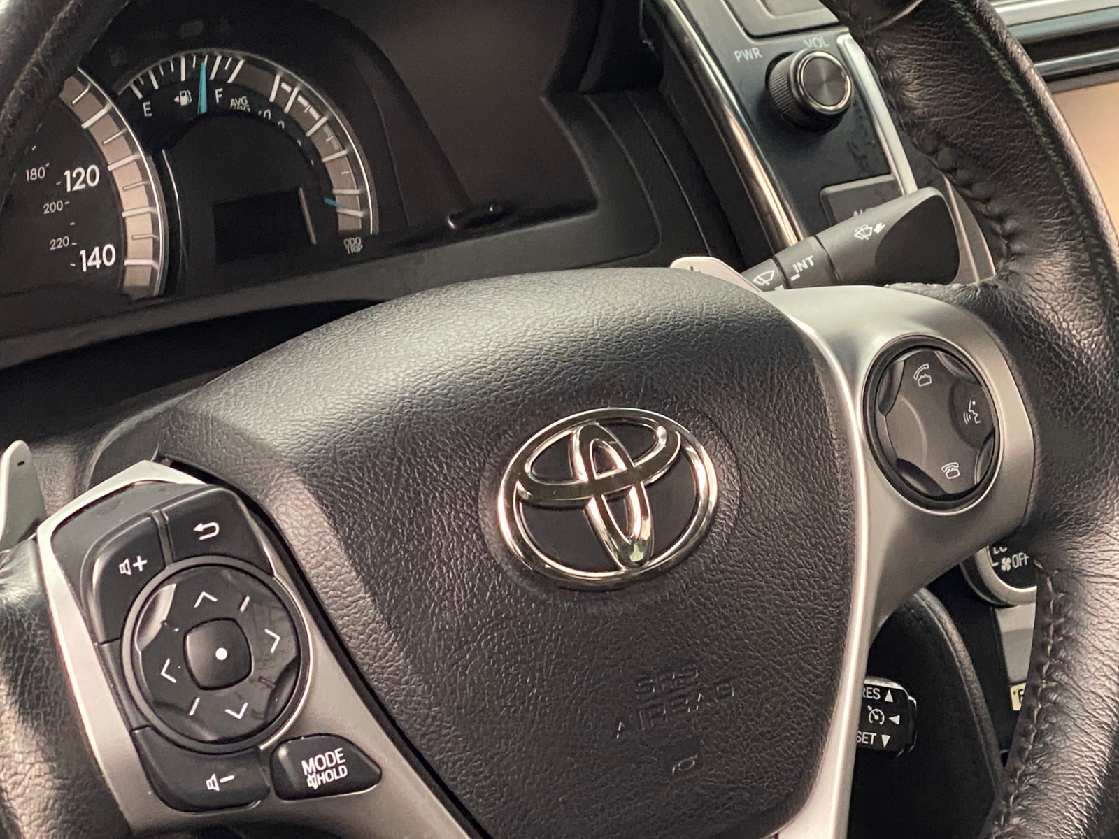 Thumbnail: 2014 Toyota Camry - 5