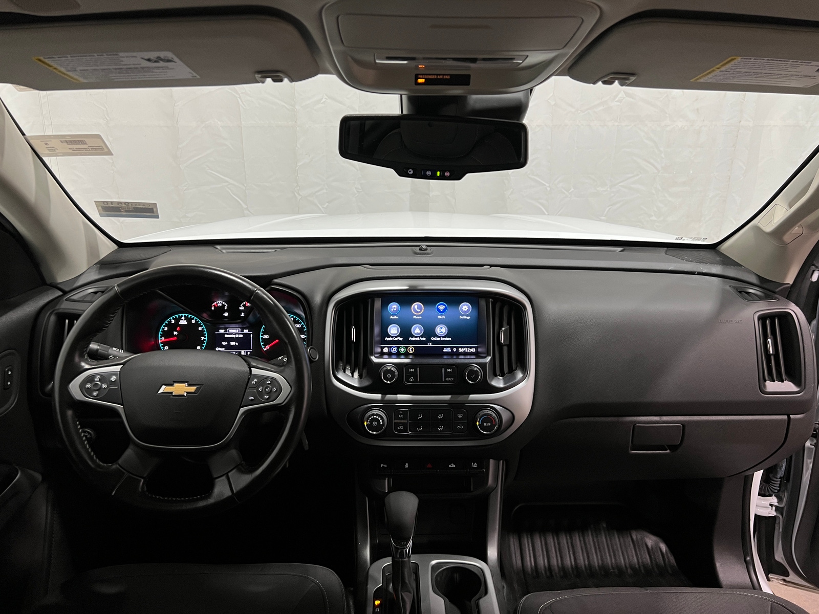Thumbnail: 2022 Chevrolet Colorado - 3