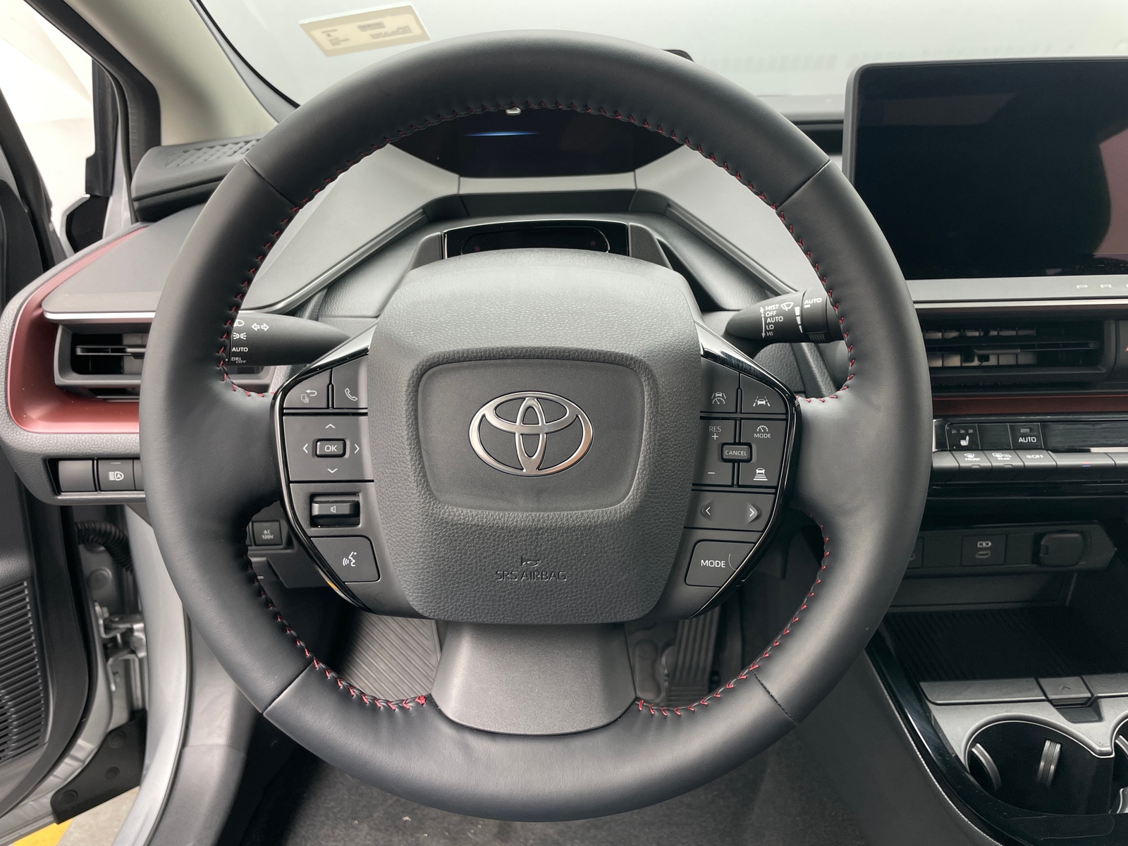 Thumbnail: 2025 Toyota Prius - 4