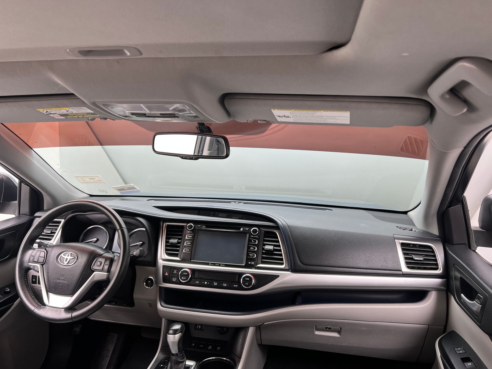 Thumbnail: 2016 Toyota Highlander - 2