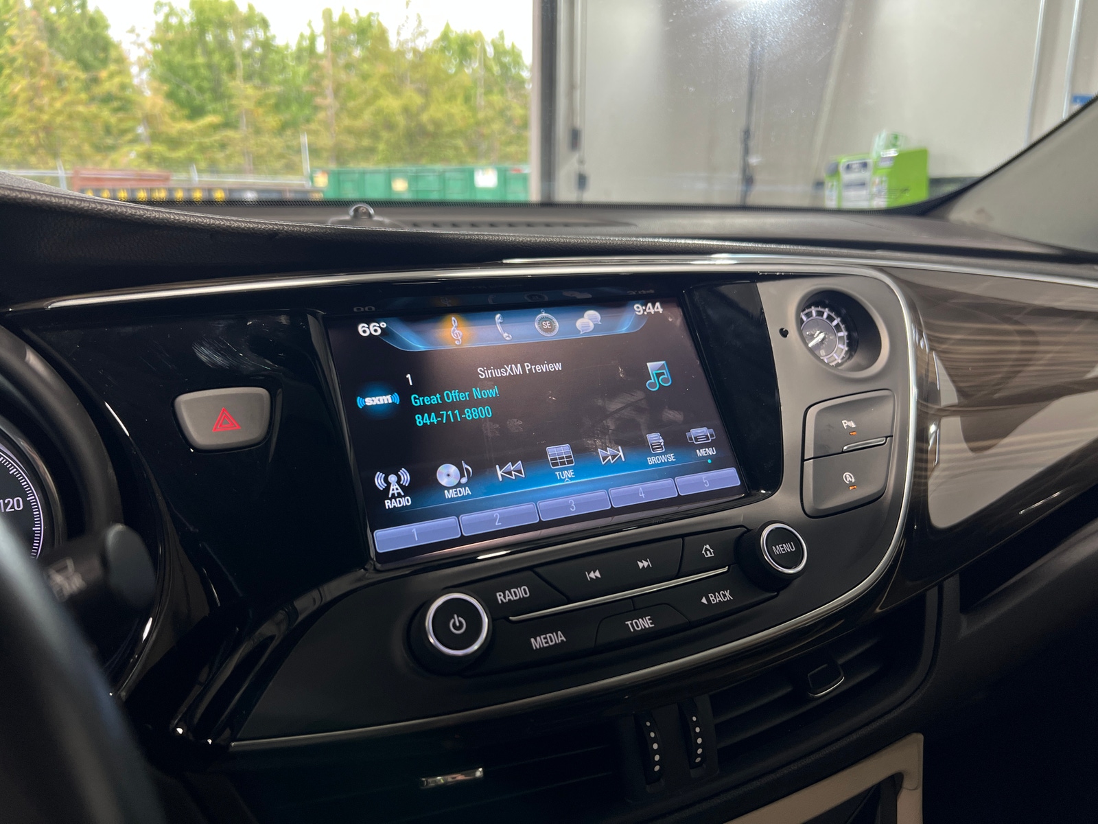 Thumbnail: 2019 Buick Envision - 3