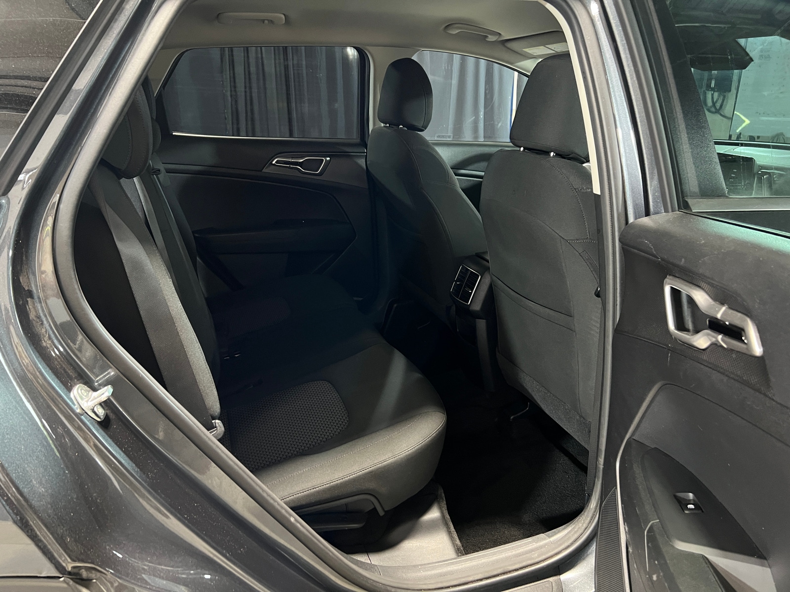 Thumbnail: 2024 Kia Sportage - 6