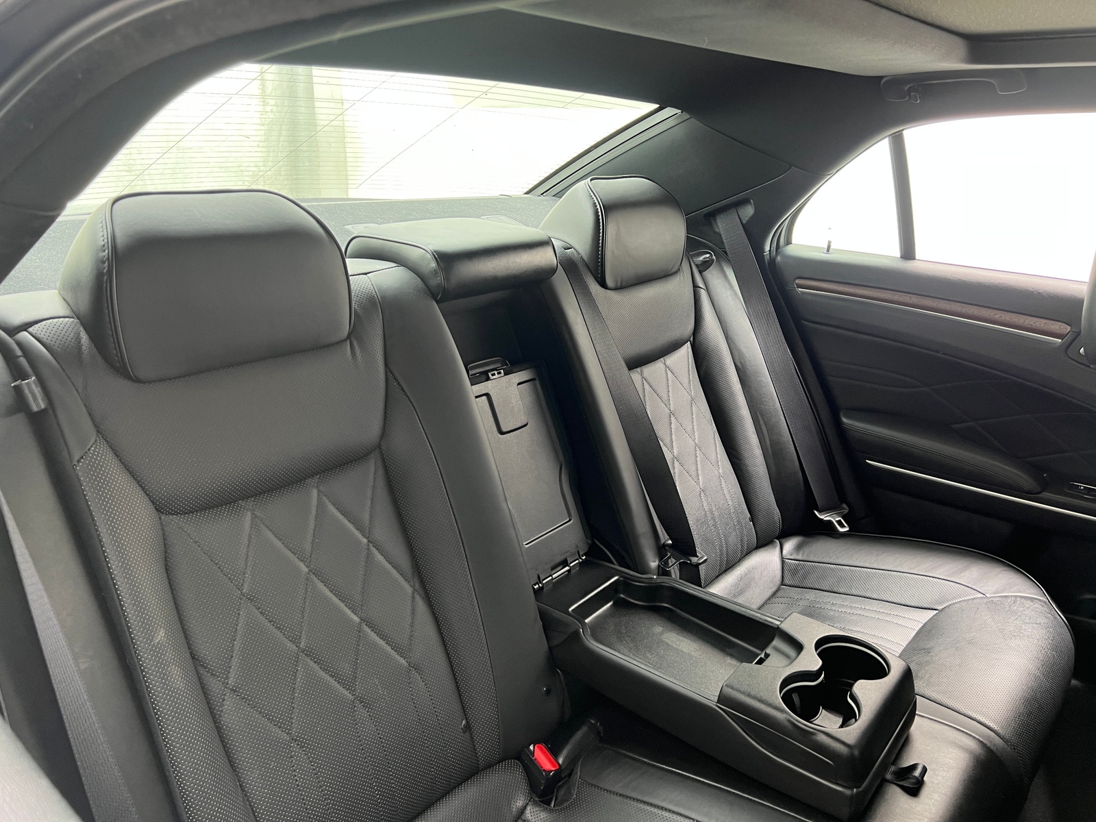 Thumbnail: 2019 Chrysler 300 - 5