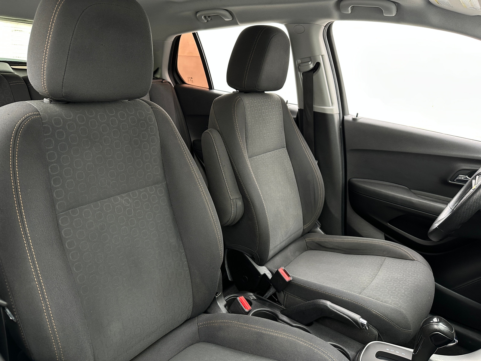Thumbnail: 2019 Chevrolet Trax - 2
