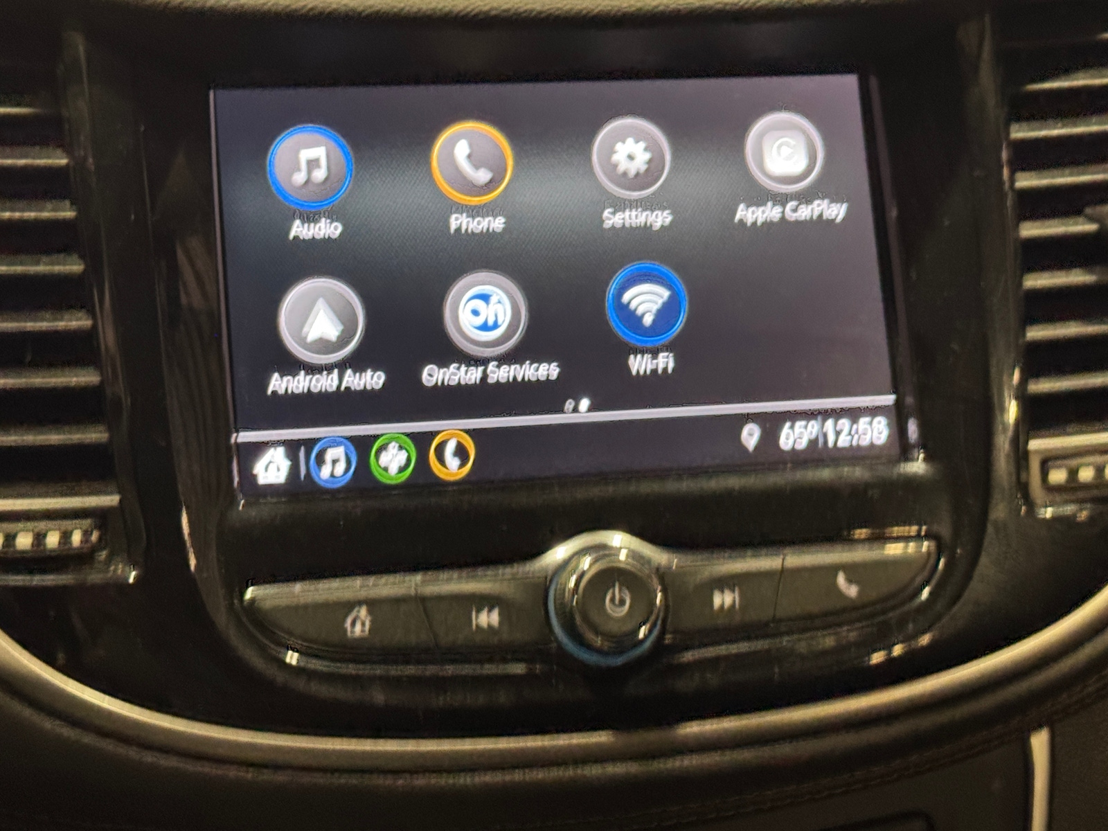Thumbnail: 2019 Chevrolet Trax - 4