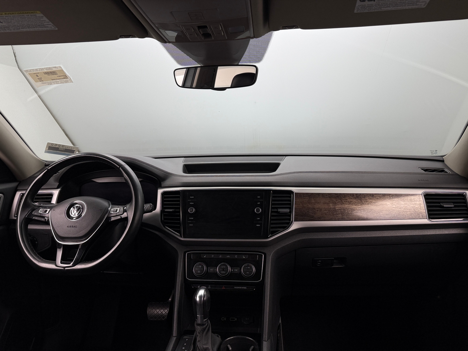 Thumbnail: 2019 Volkswagen Atlas - 2