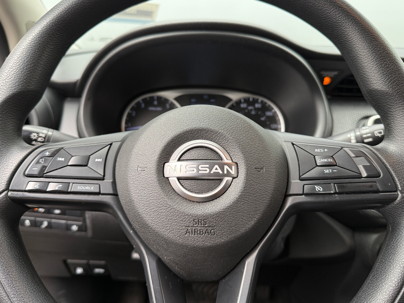 Thumbnail: 2023 Nissan Kicks - 5