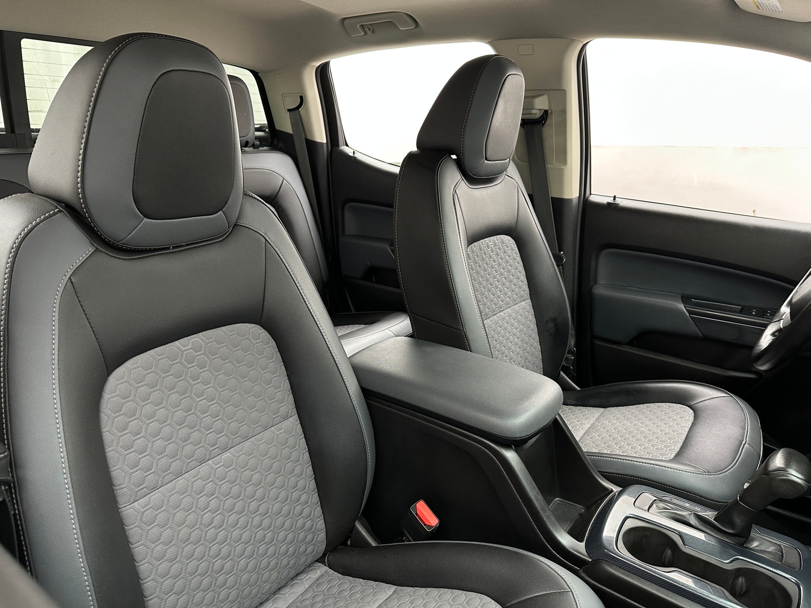 Thumbnail: 2016 Chevrolet Colorado - 2