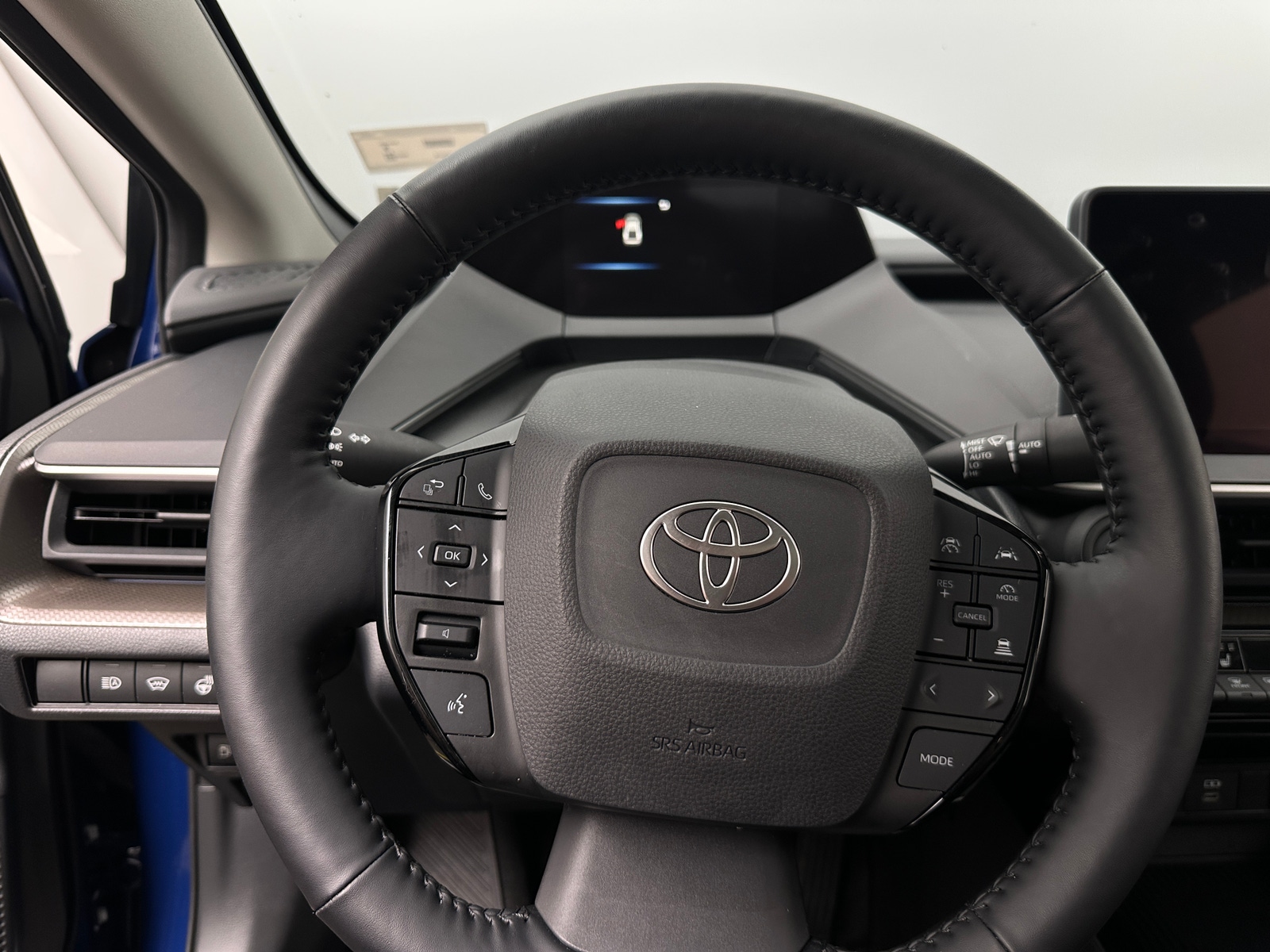 Thumbnail: 2023 Toyota Prius - 4