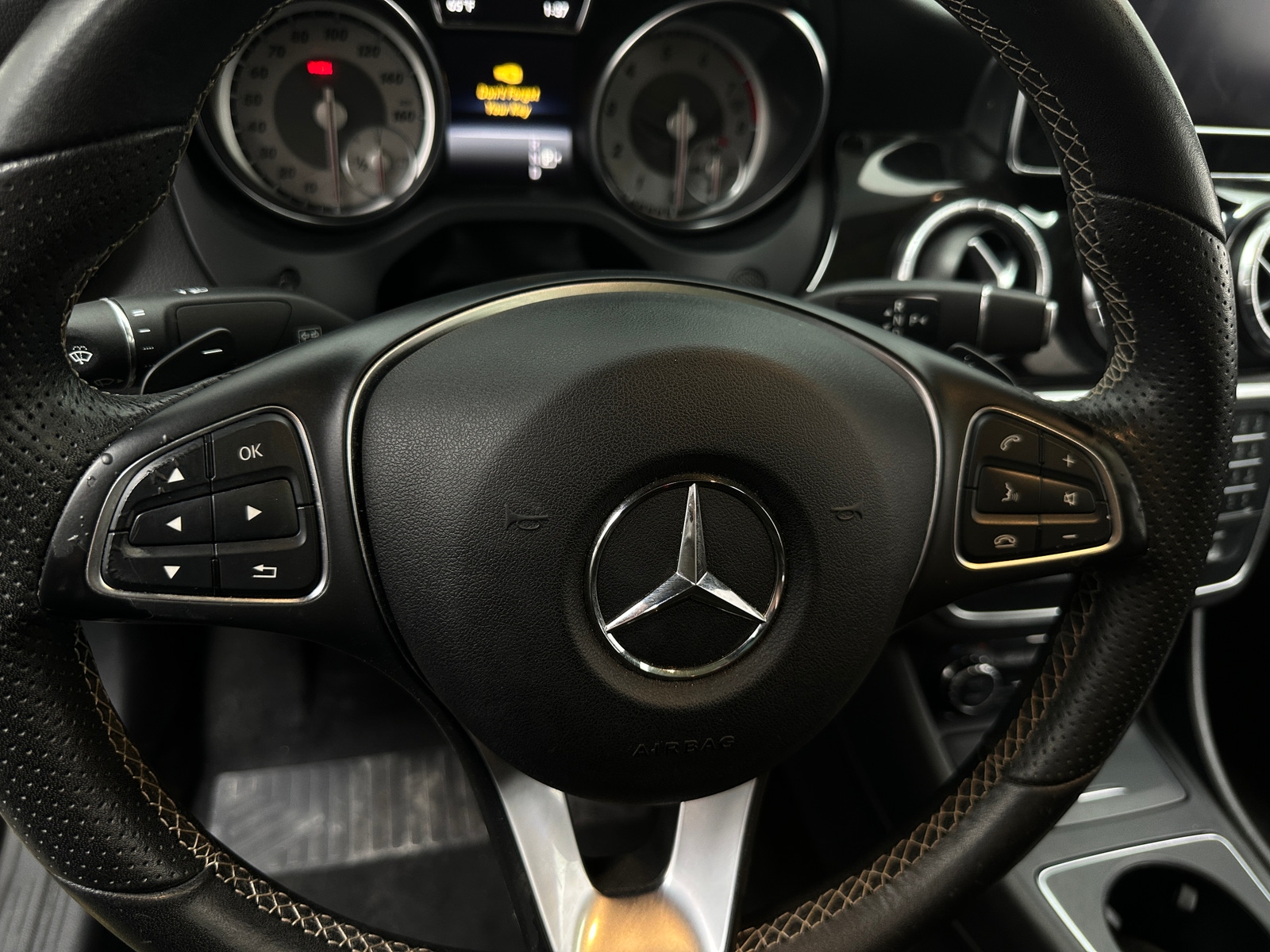 Thumbnail: 2016 Mercedes-Benz CLA - 3