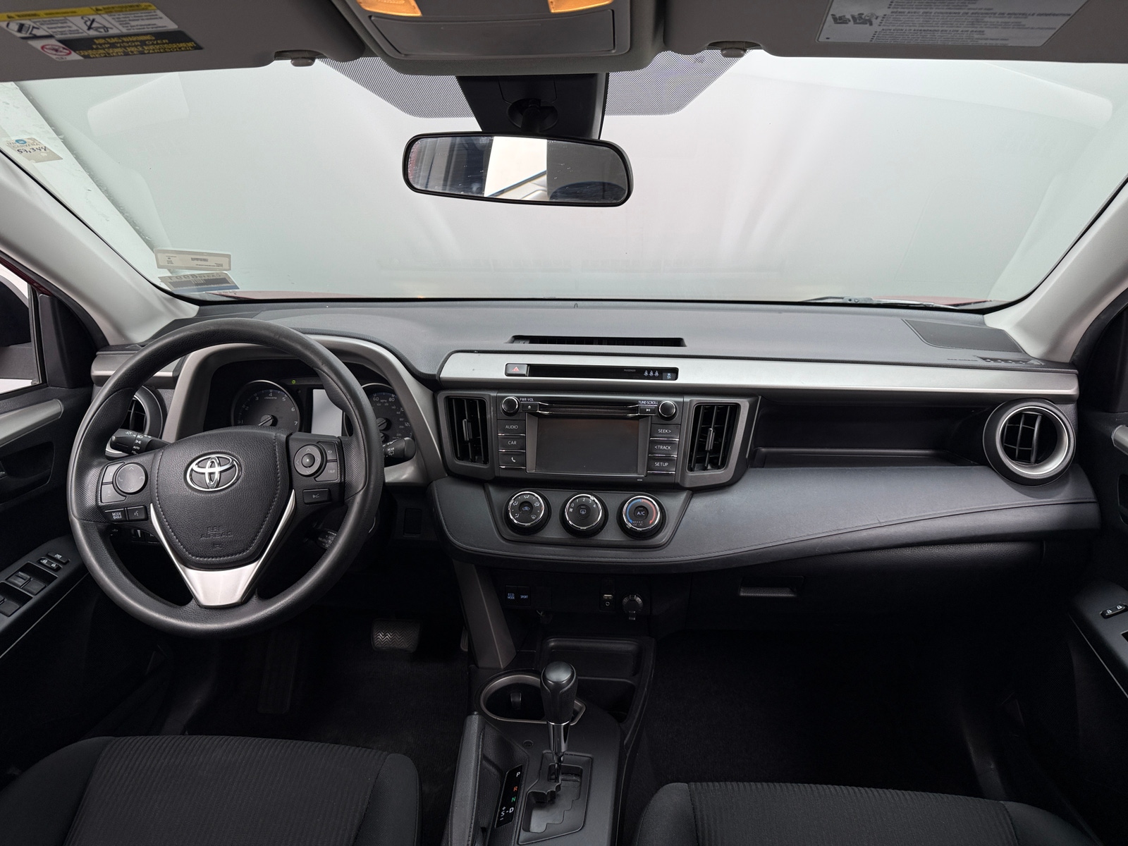 Thumbnail: 2018 Toyota RAV4 - 3