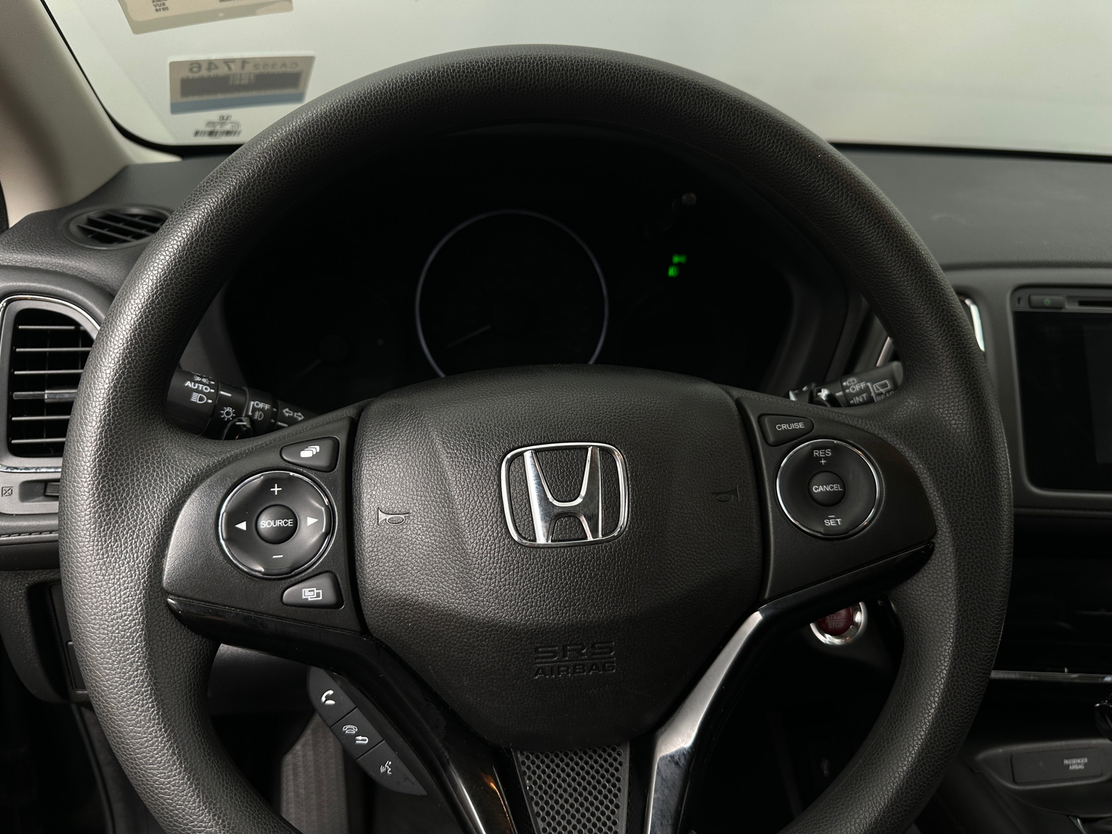 Thumbnail: 2018 Honda HR-V - 5