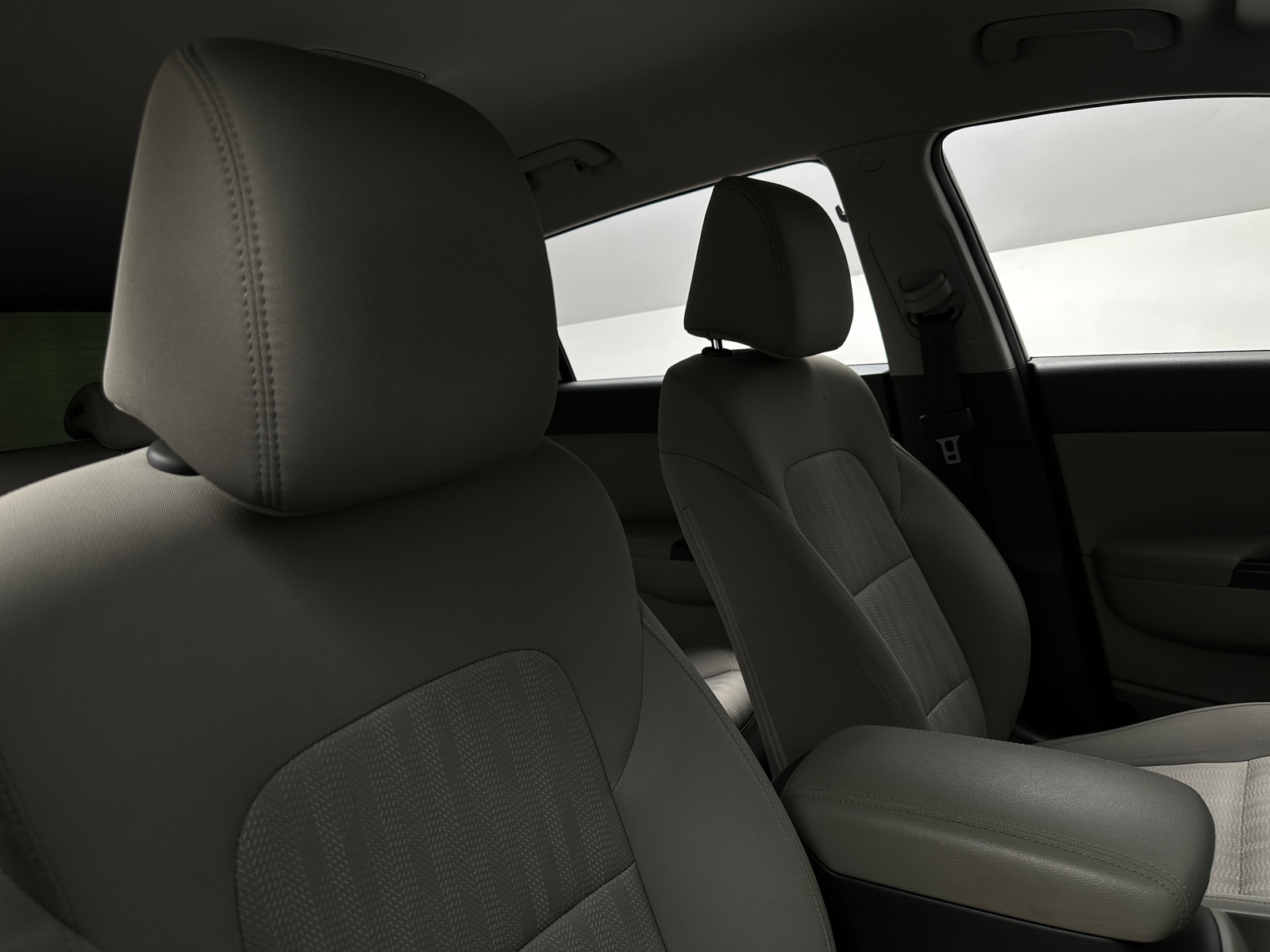 Thumbnail: 2017 Kia Sportage - 2