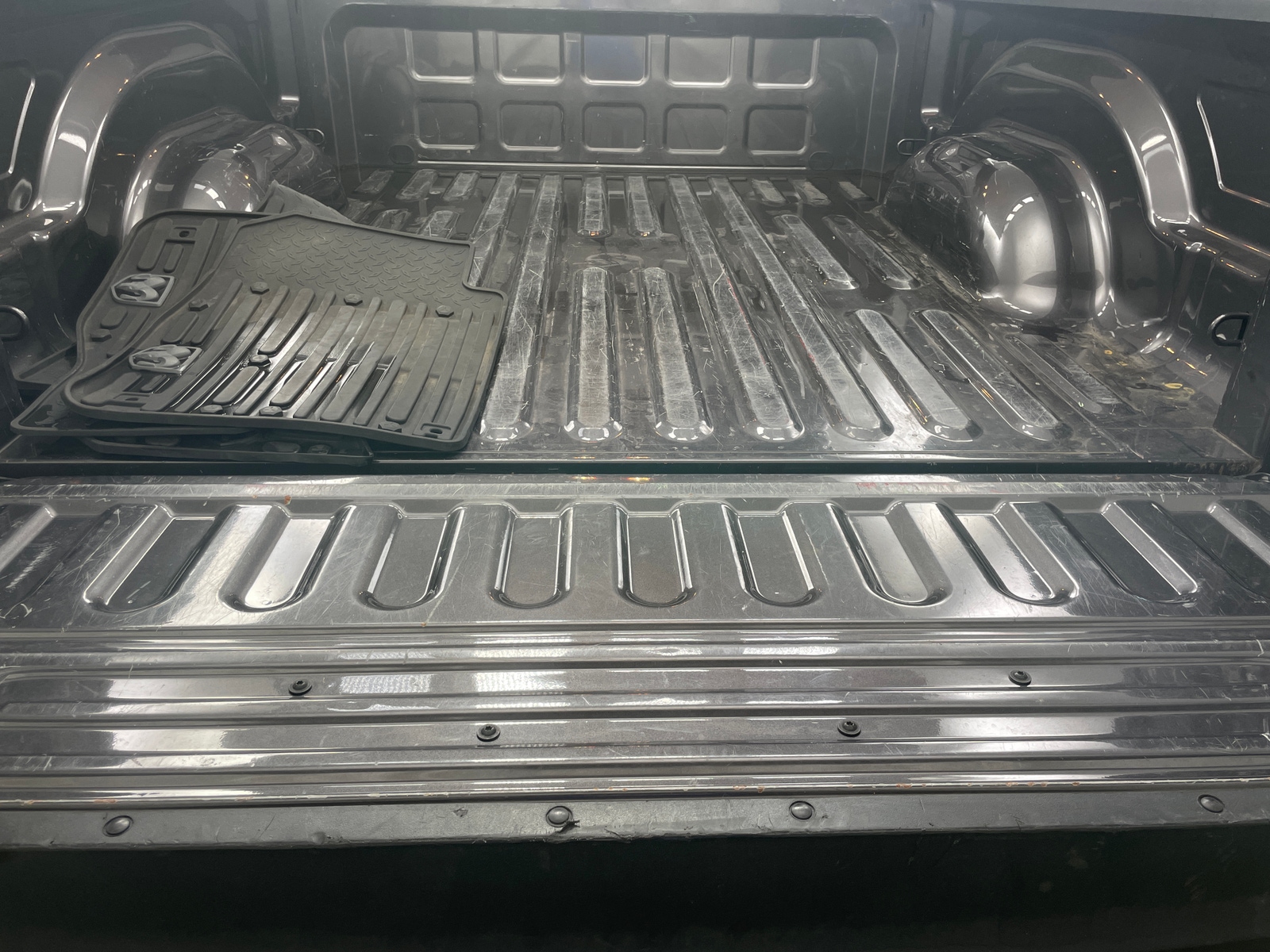 Thumbnail: 2022 RAM 1500 Classic - 7