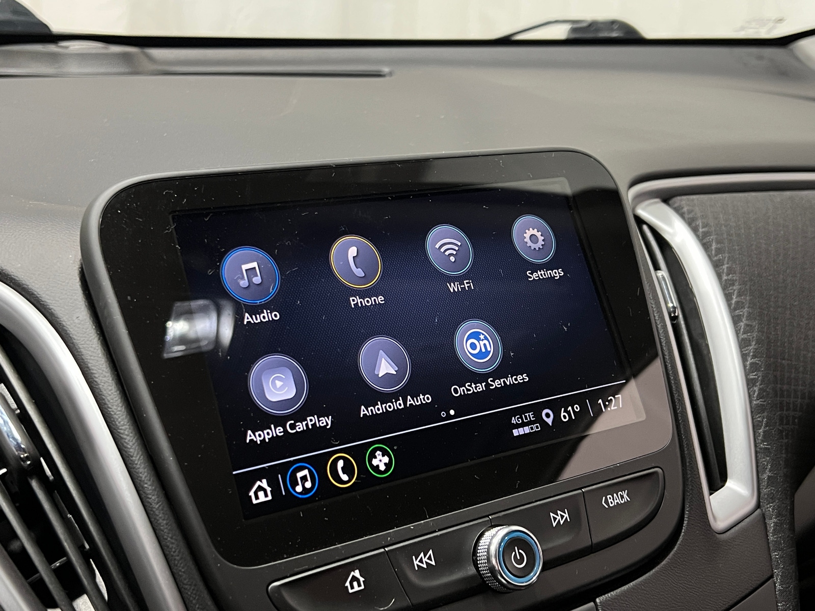 Thumbnail: 2023 Chevrolet Malibu - 4