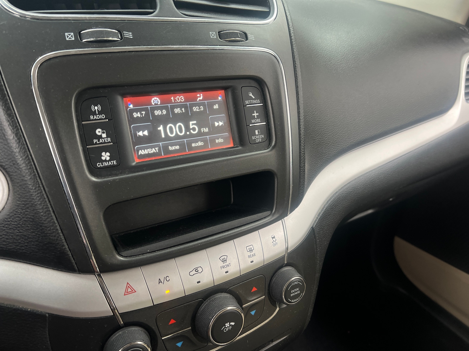 Thumbnail: 2016 Dodge Journey - 4