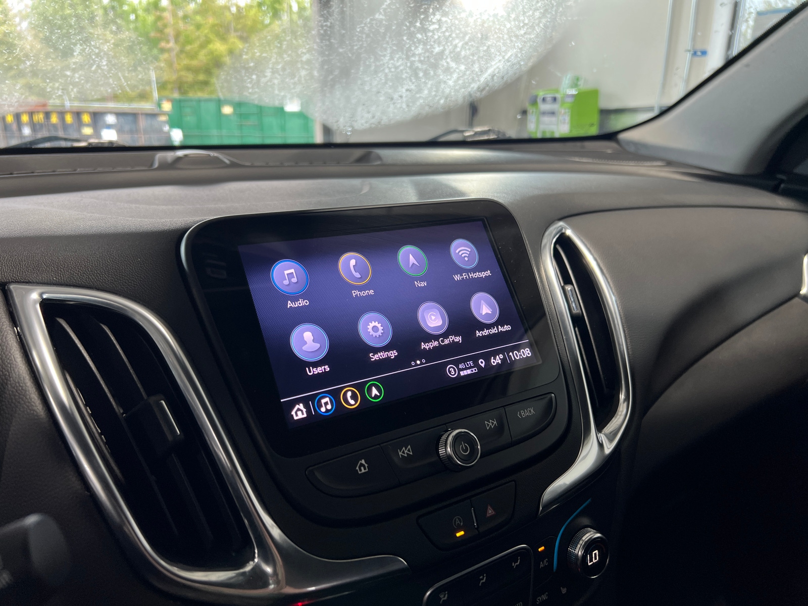 Thumbnail: 2022 Chevrolet Equinox - 4