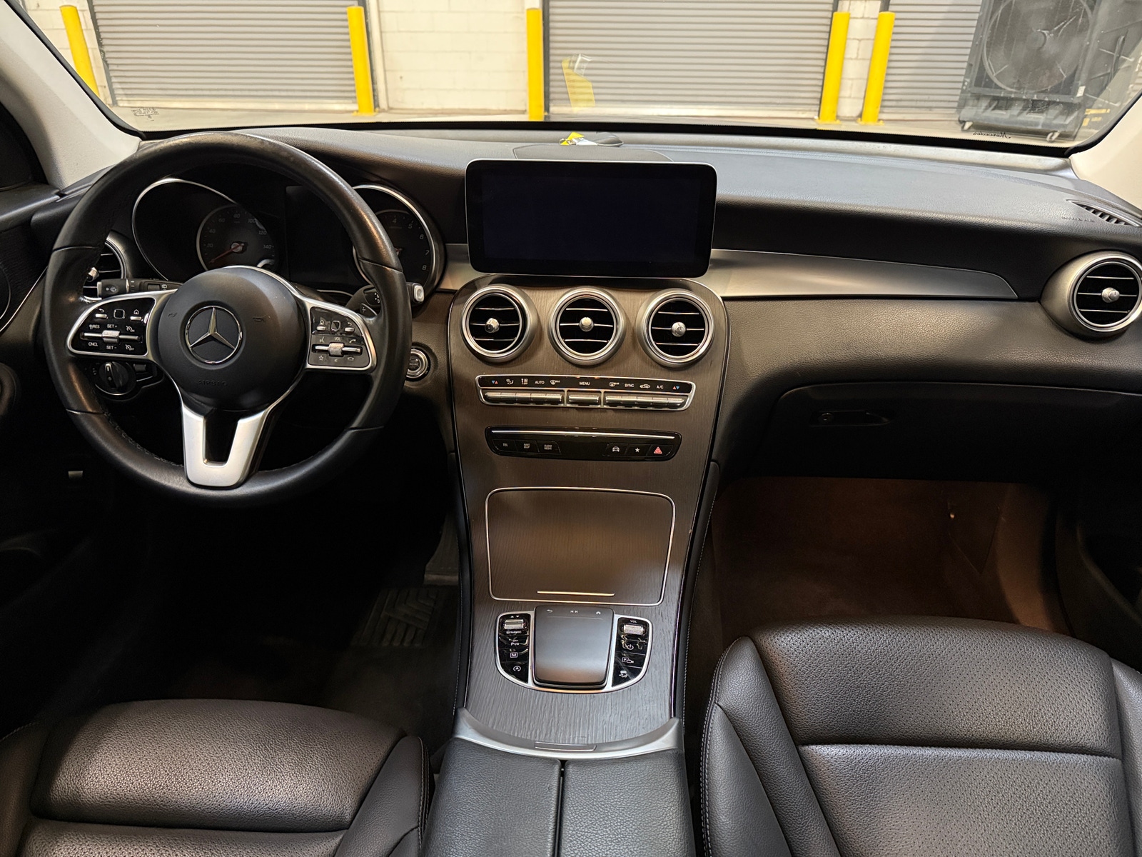 Thumbnail: 2021 Mercedes-Benz GLC - 2