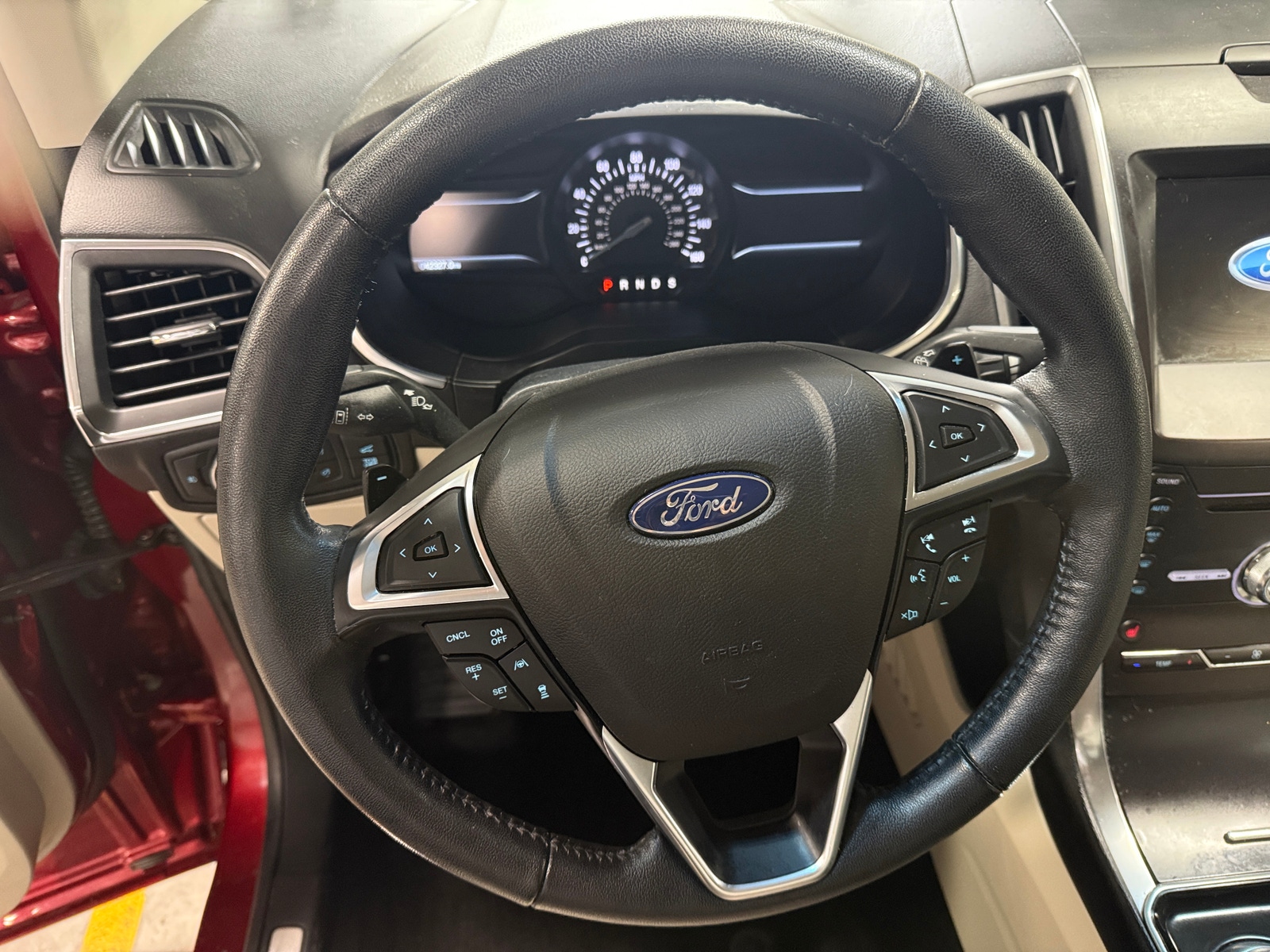 Thumbnail: 2019 Ford Edge - 4