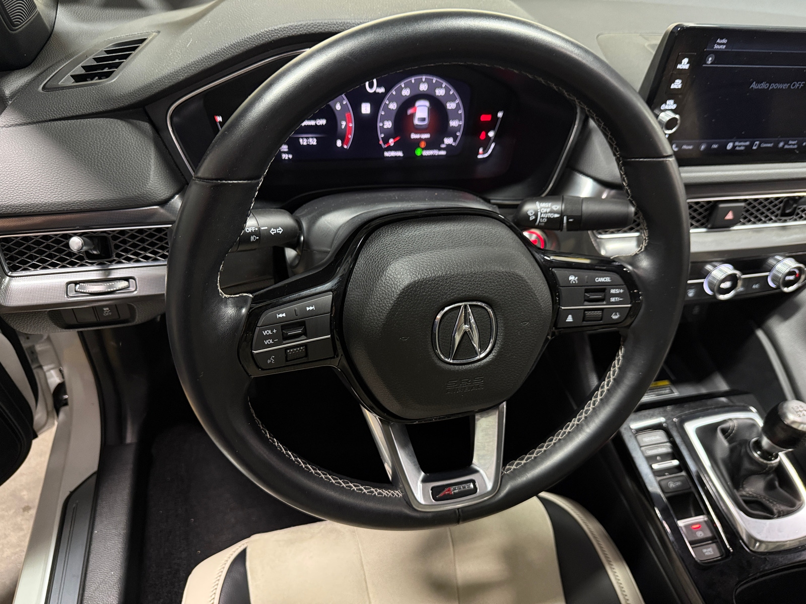 Thumbnail: 2023 Acura Integra - 4