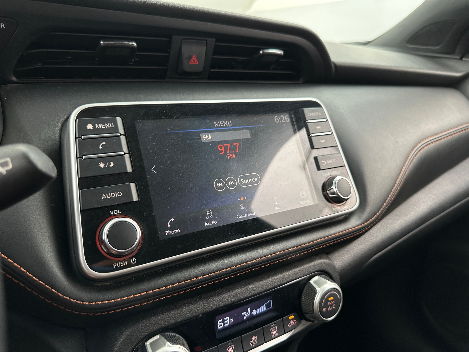 Thumbnail: 2020 Nissan Kicks - 4