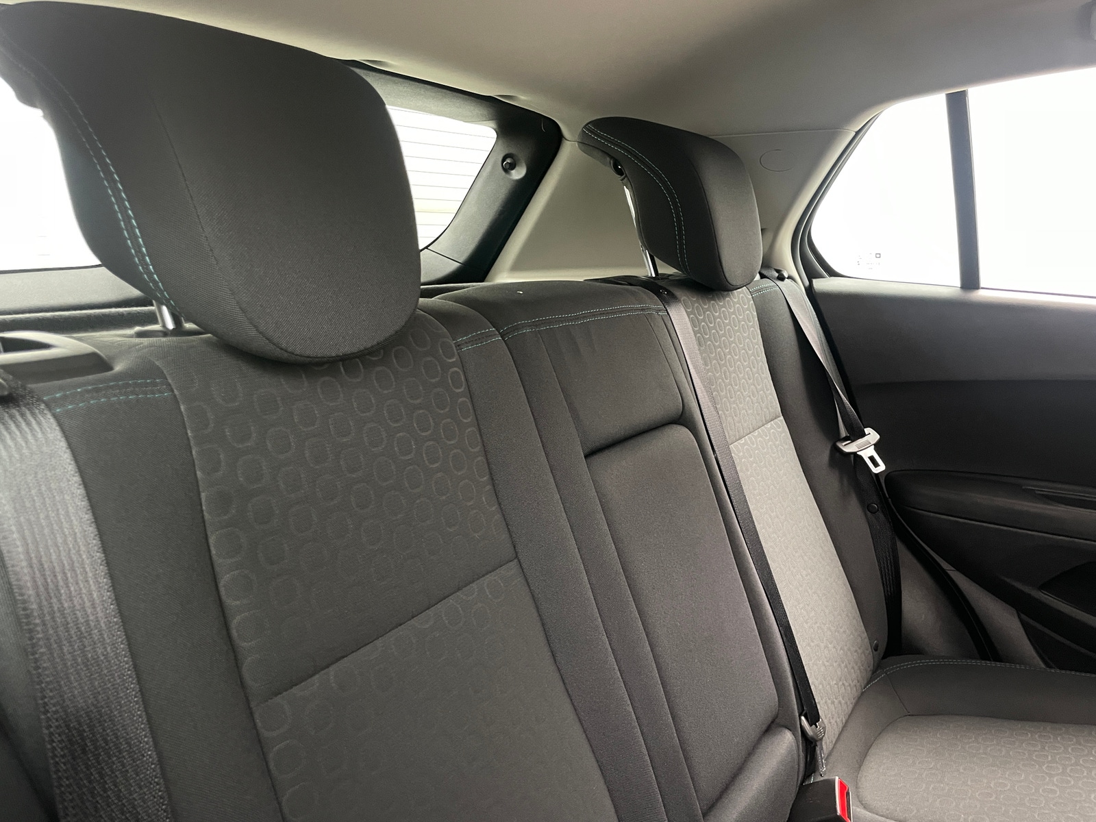 Thumbnail: 2016 Chevrolet Trax - 6