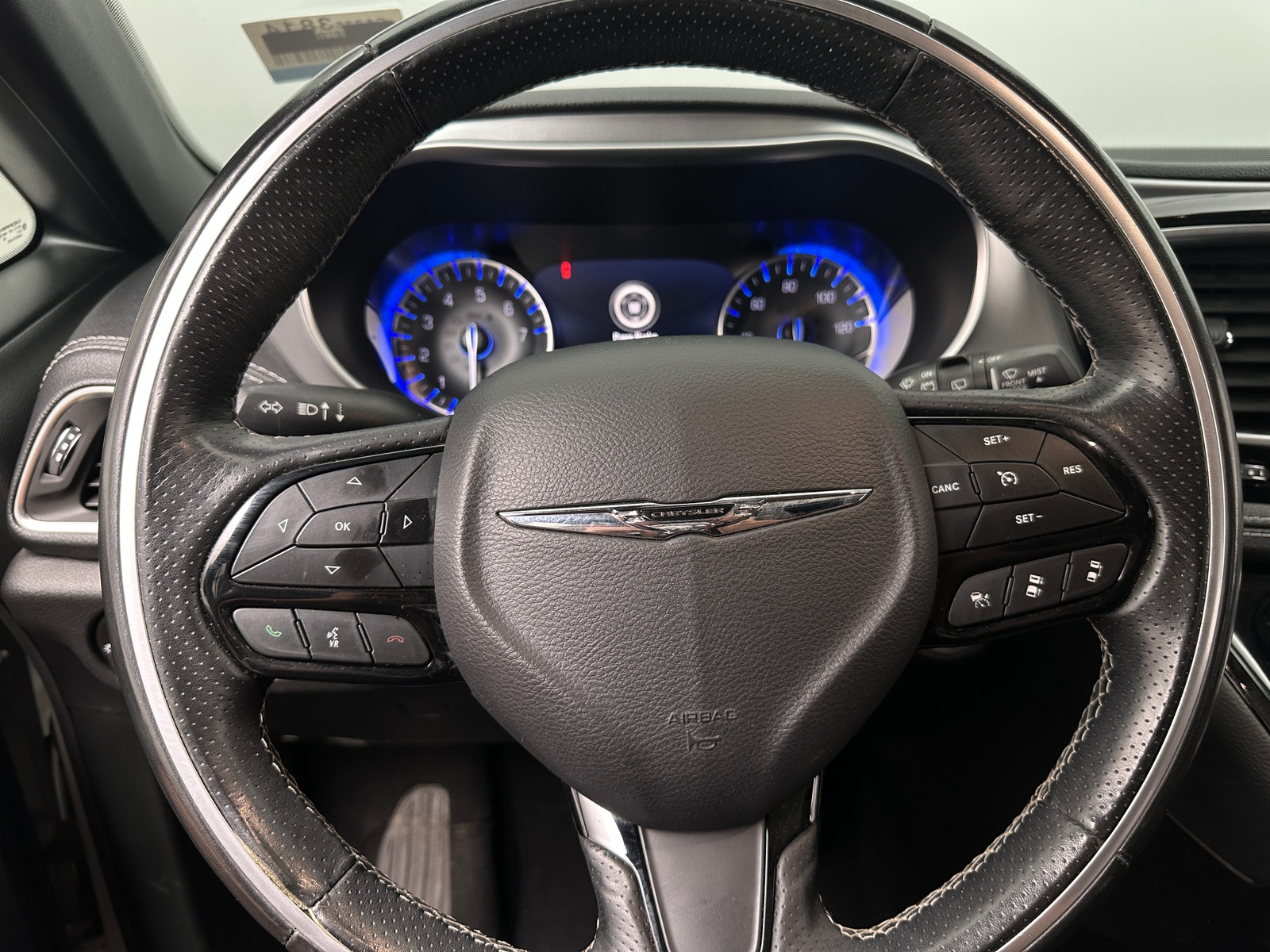 Thumbnail: 2019 Chrysler Pacifica - 4