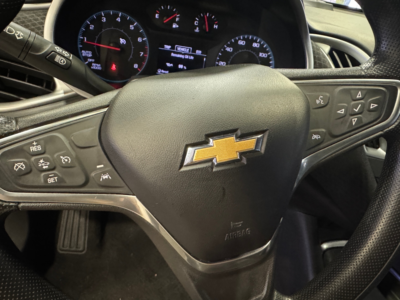 Thumbnail: 2023 Chevrolet Malibu - 5