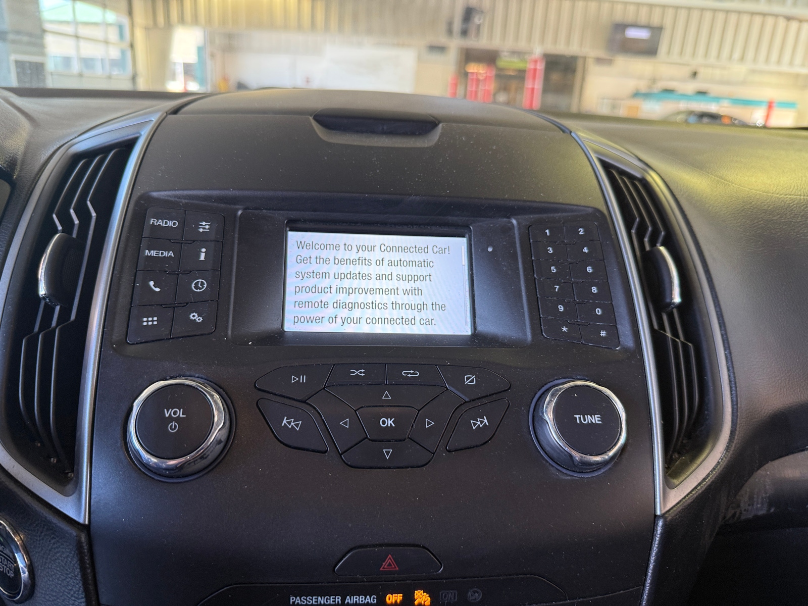 Thumbnail: 2019 Ford Edge - 4