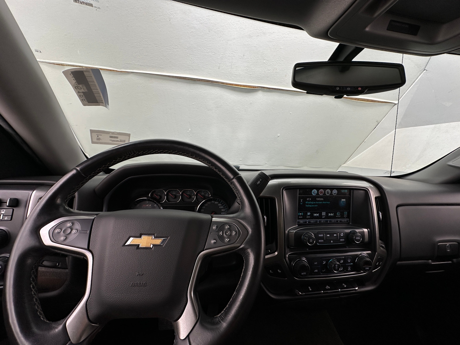 Thumbnail: 2018 Chevrolet Silverado 1500 - 3