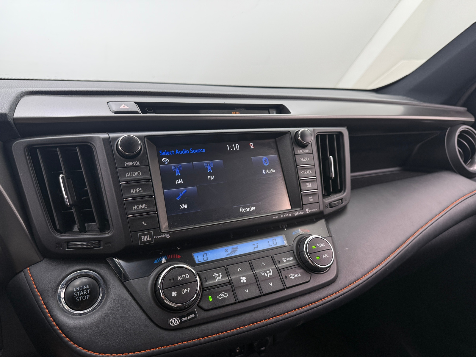 Thumbnail: 2016 Toyota RAV4 - 3