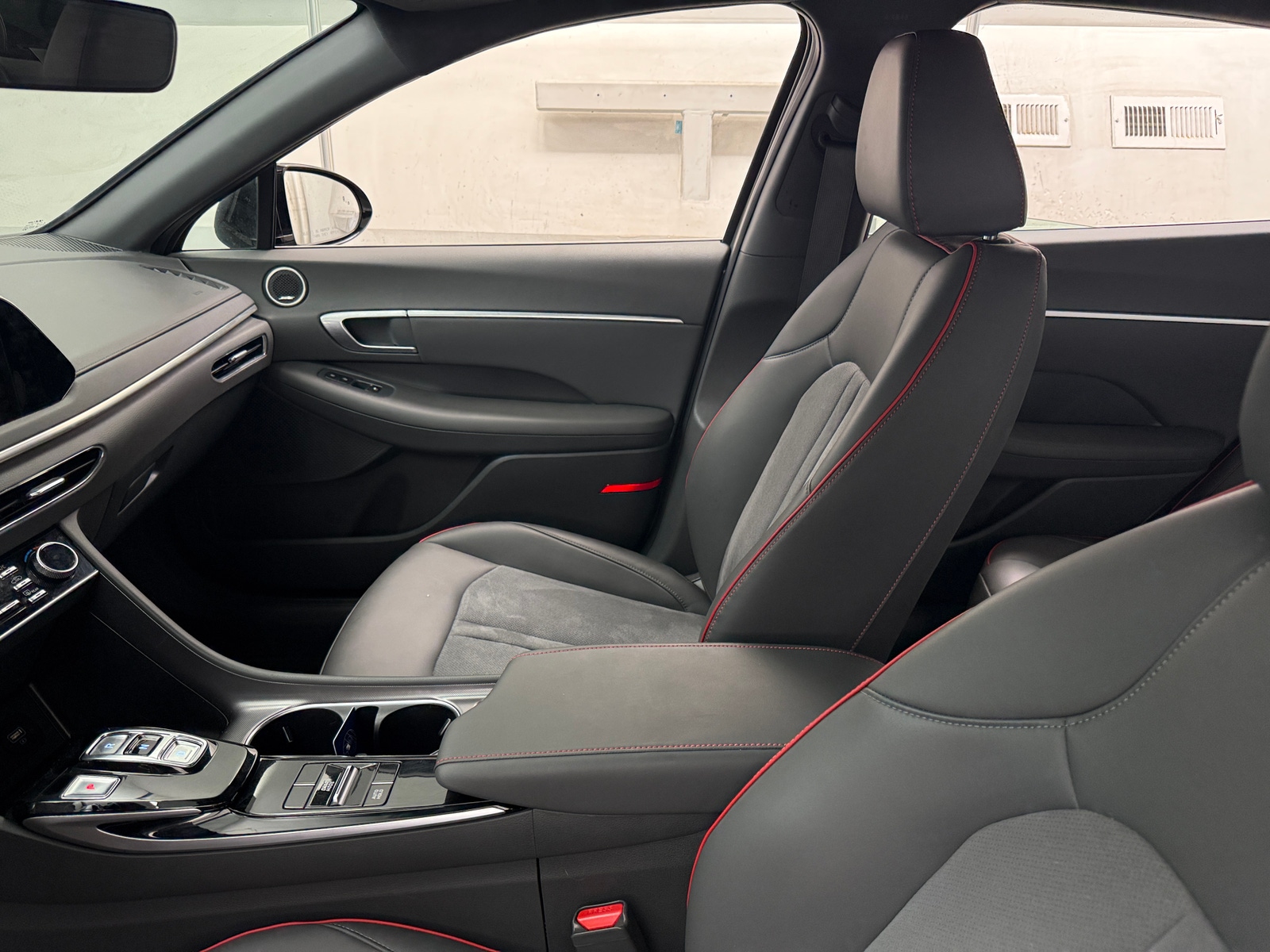 Thumbnail: 2022 Hyundai Sonata - 2