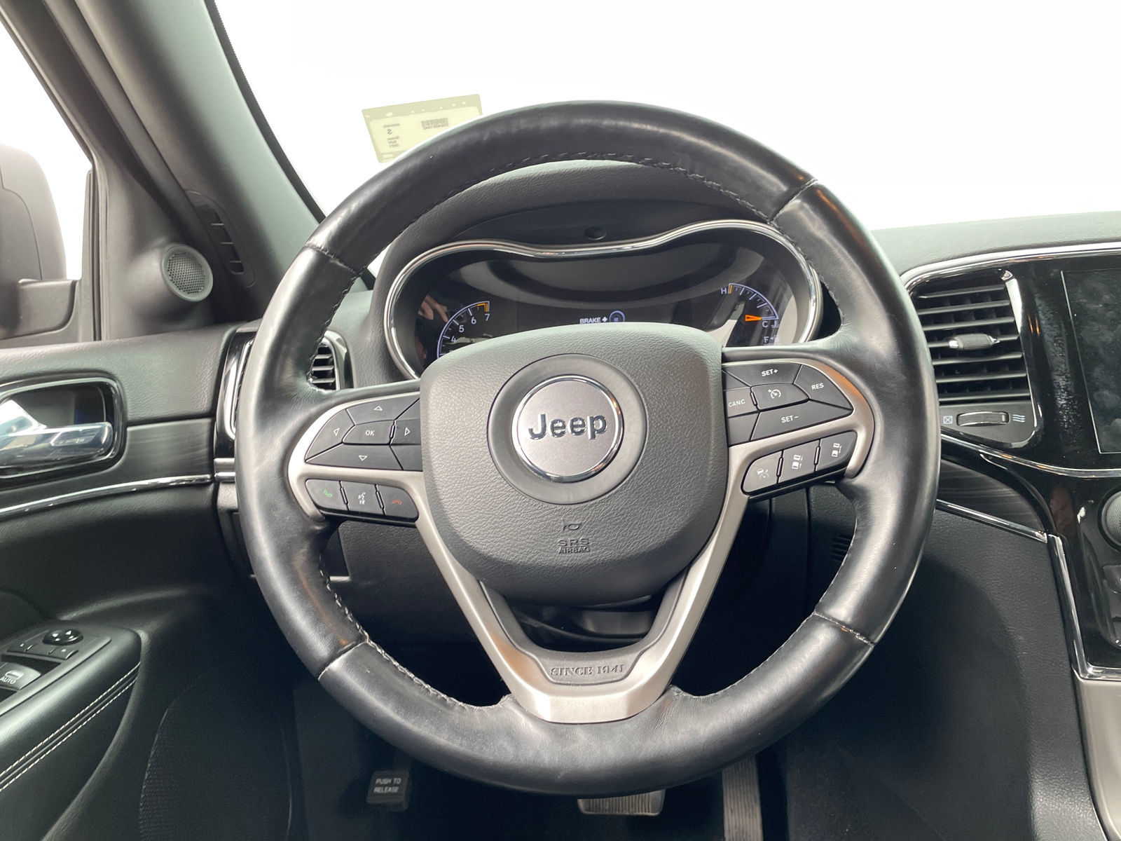 Thumbnail: 2021 Jeep Grand Cherokee - 4