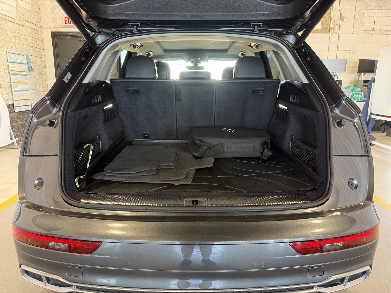 Thumbnail: 2020 Audi Q5 - 6