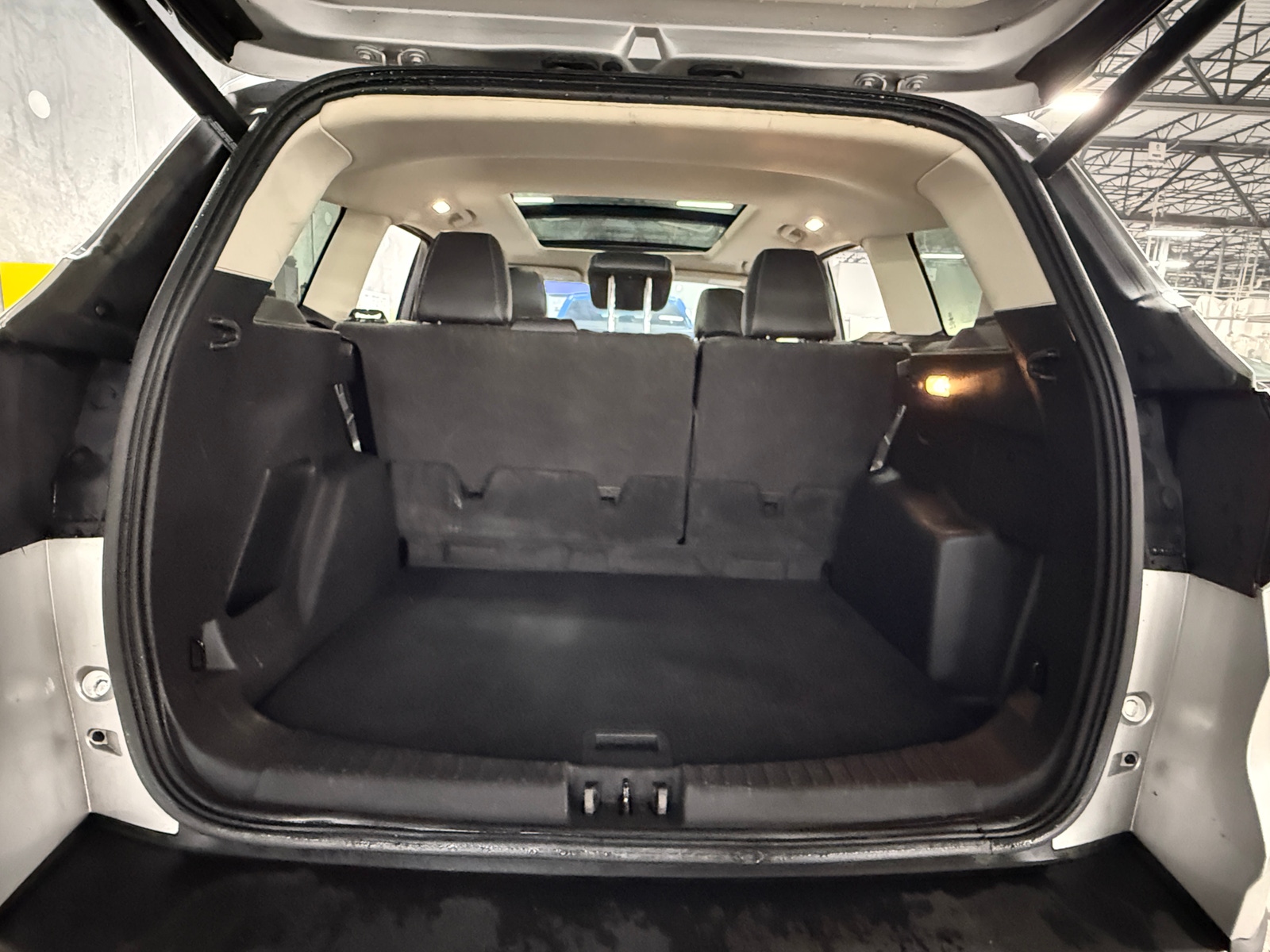 Thumbnail: 2019 Ford Escape - 6