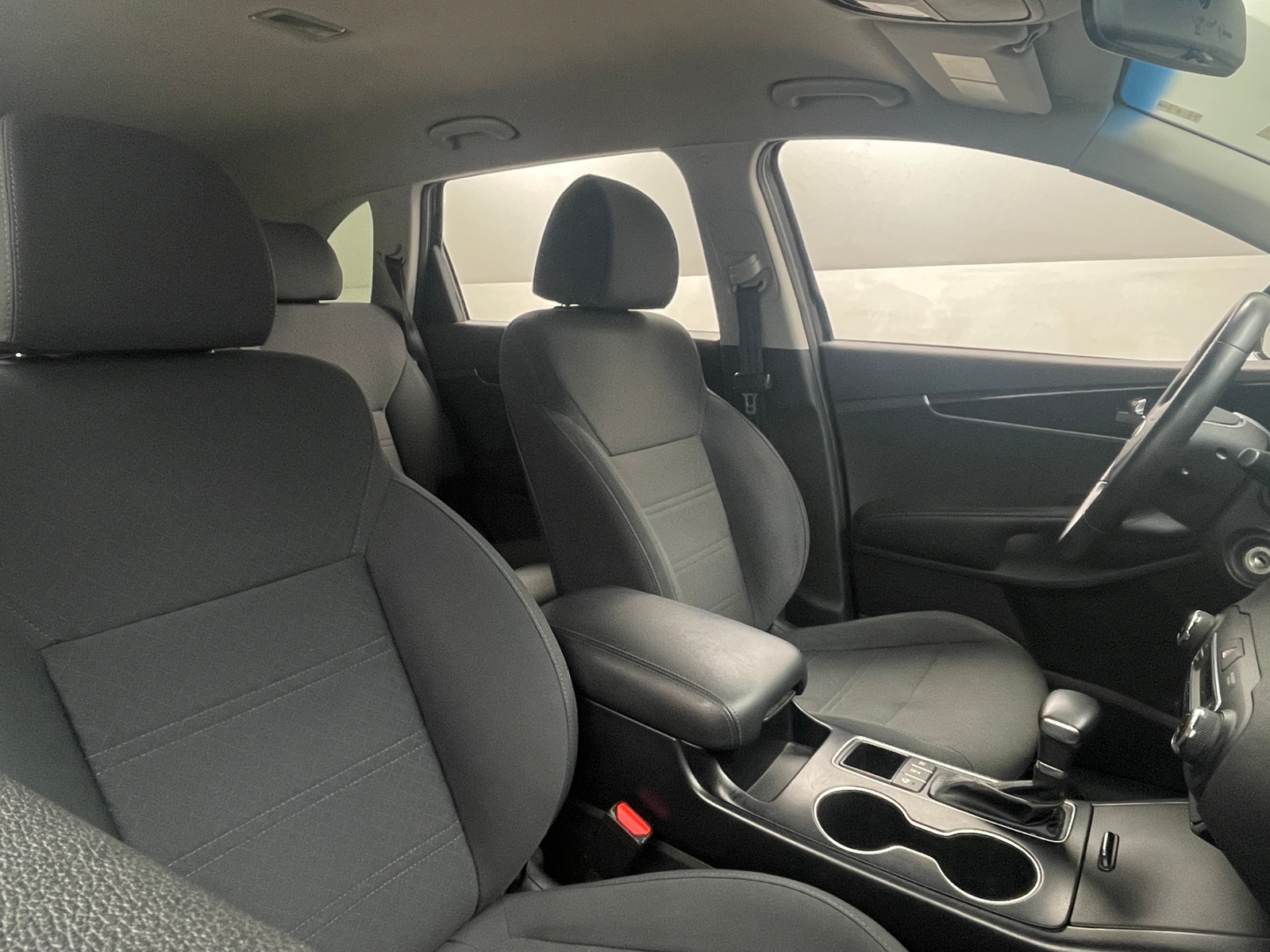 Thumbnail: 2019 Kia Sorento - 2