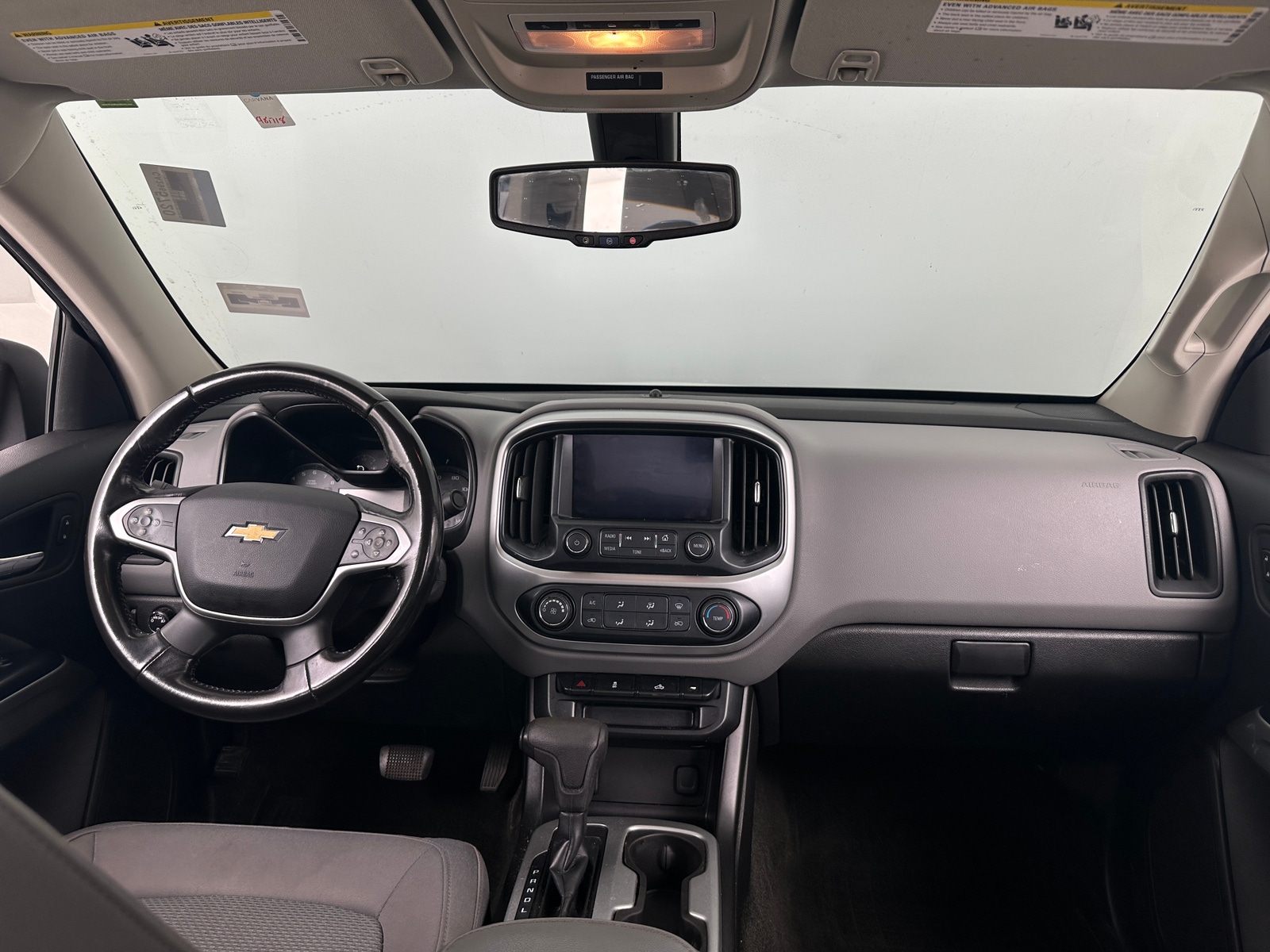 Thumbnail: 2017 Chevrolet Colorado - 3
