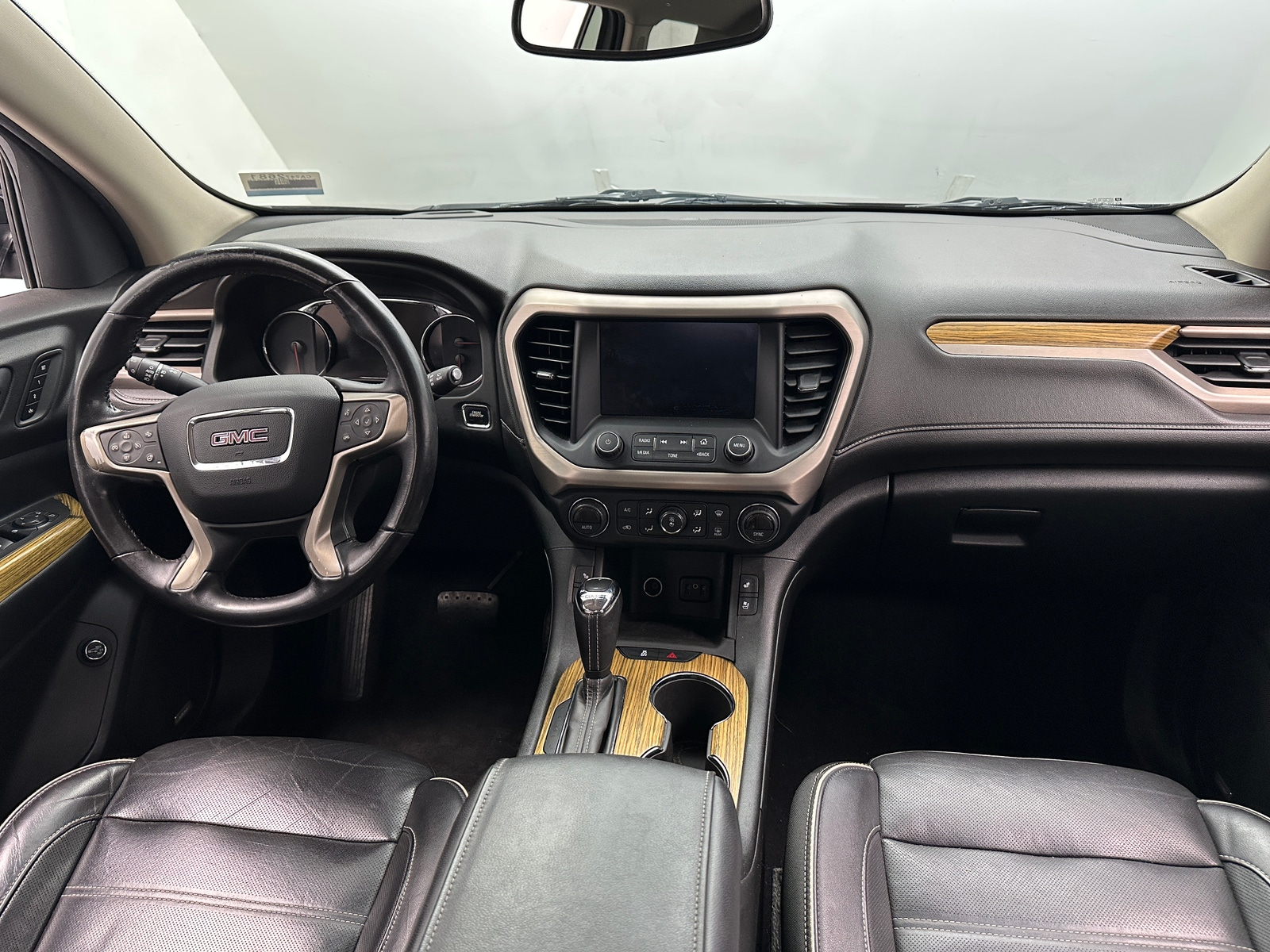 Thumbnail: 2019 GMC Acadia - 2