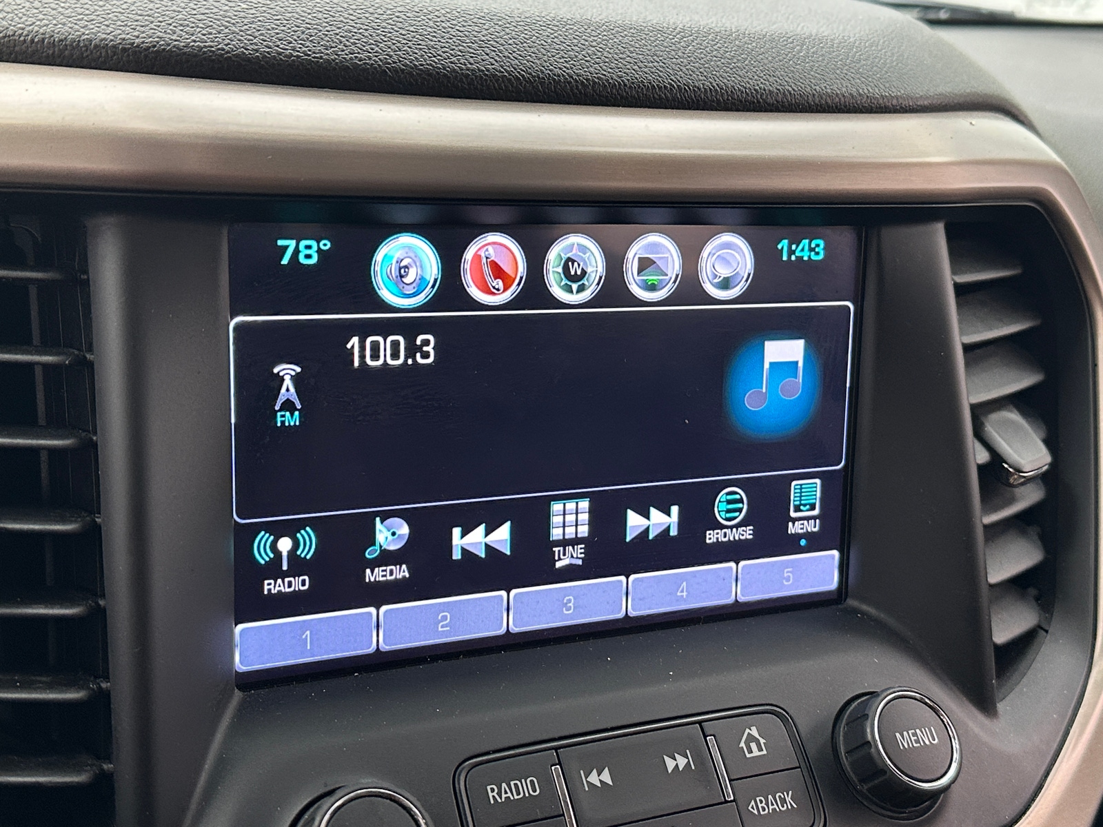 Thumbnail: 2019 GMC Acadia - 3