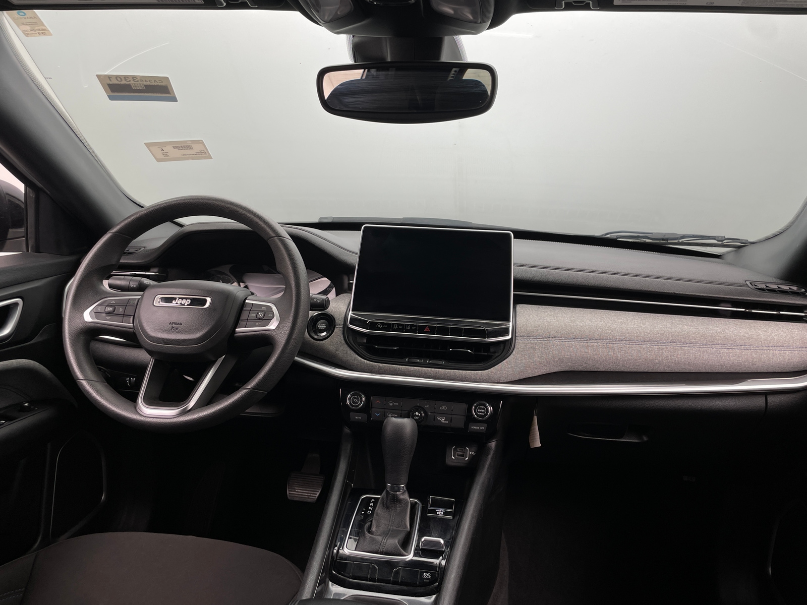 Thumbnail: 2023 Jeep Compass - 3