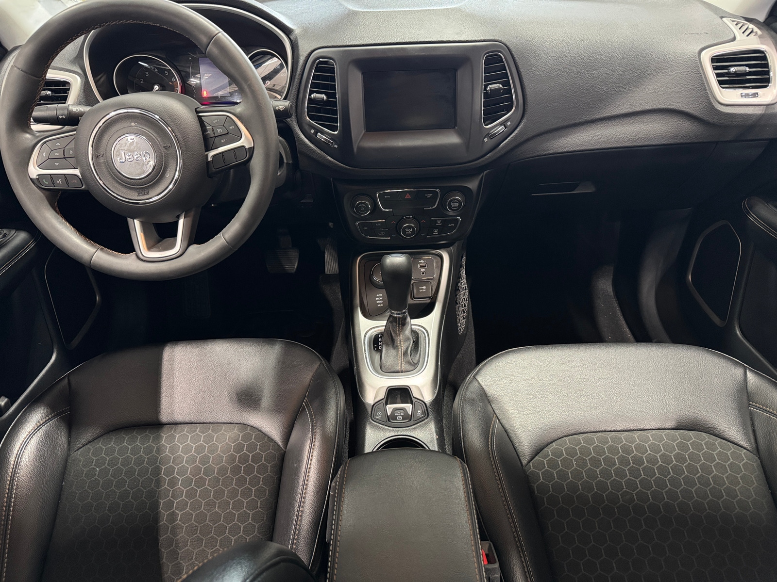 Thumbnail: 2021 Jeep Compass - 3