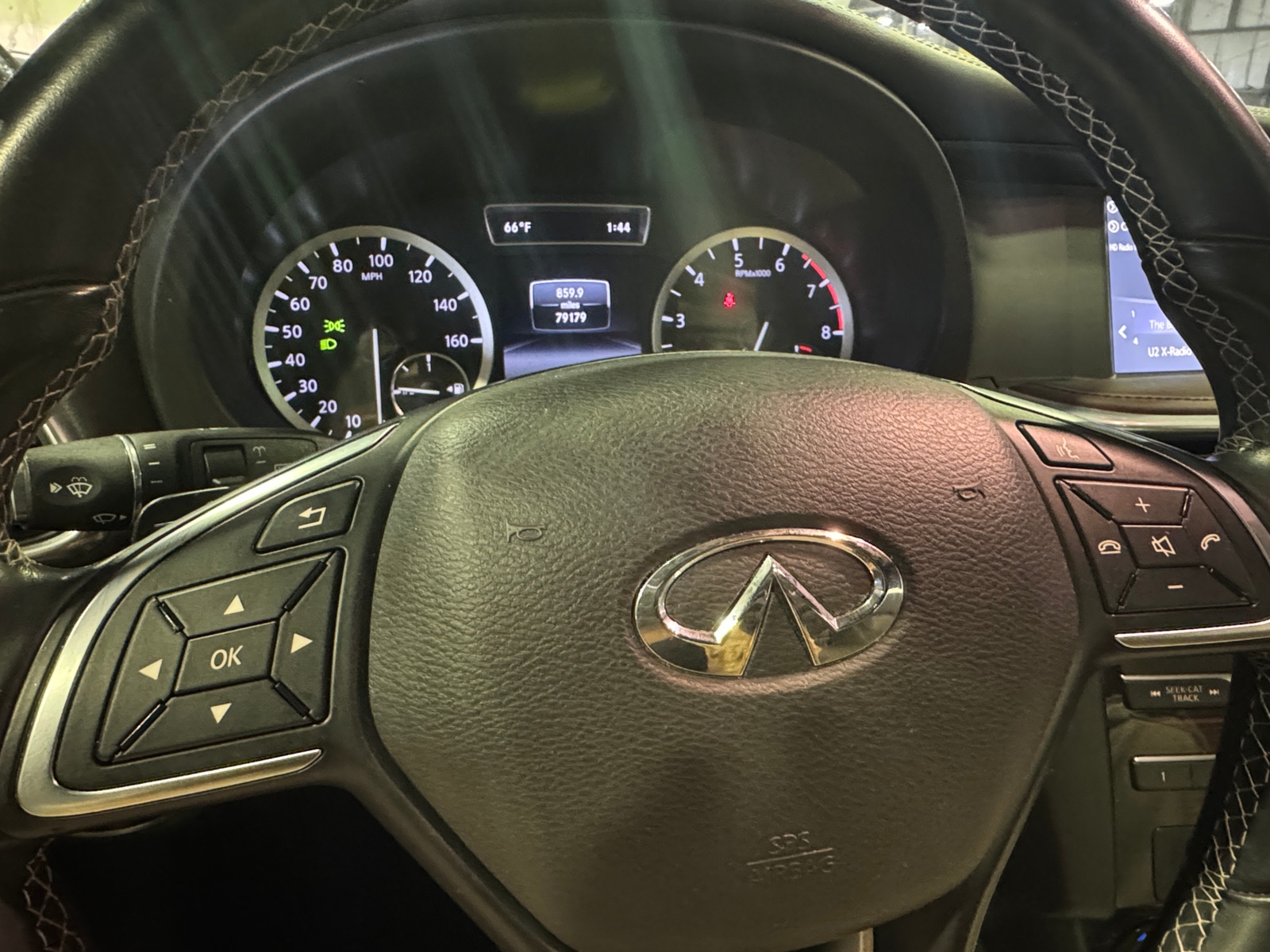 Thumbnail: 2018 INFINITI QX30 - 4