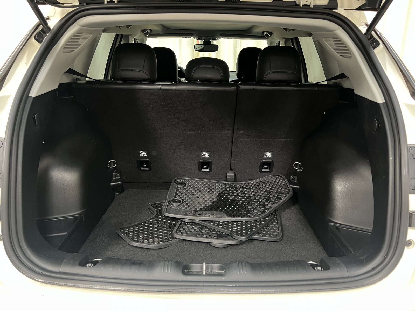 Thumbnail: 2019 Jeep Compass - 7