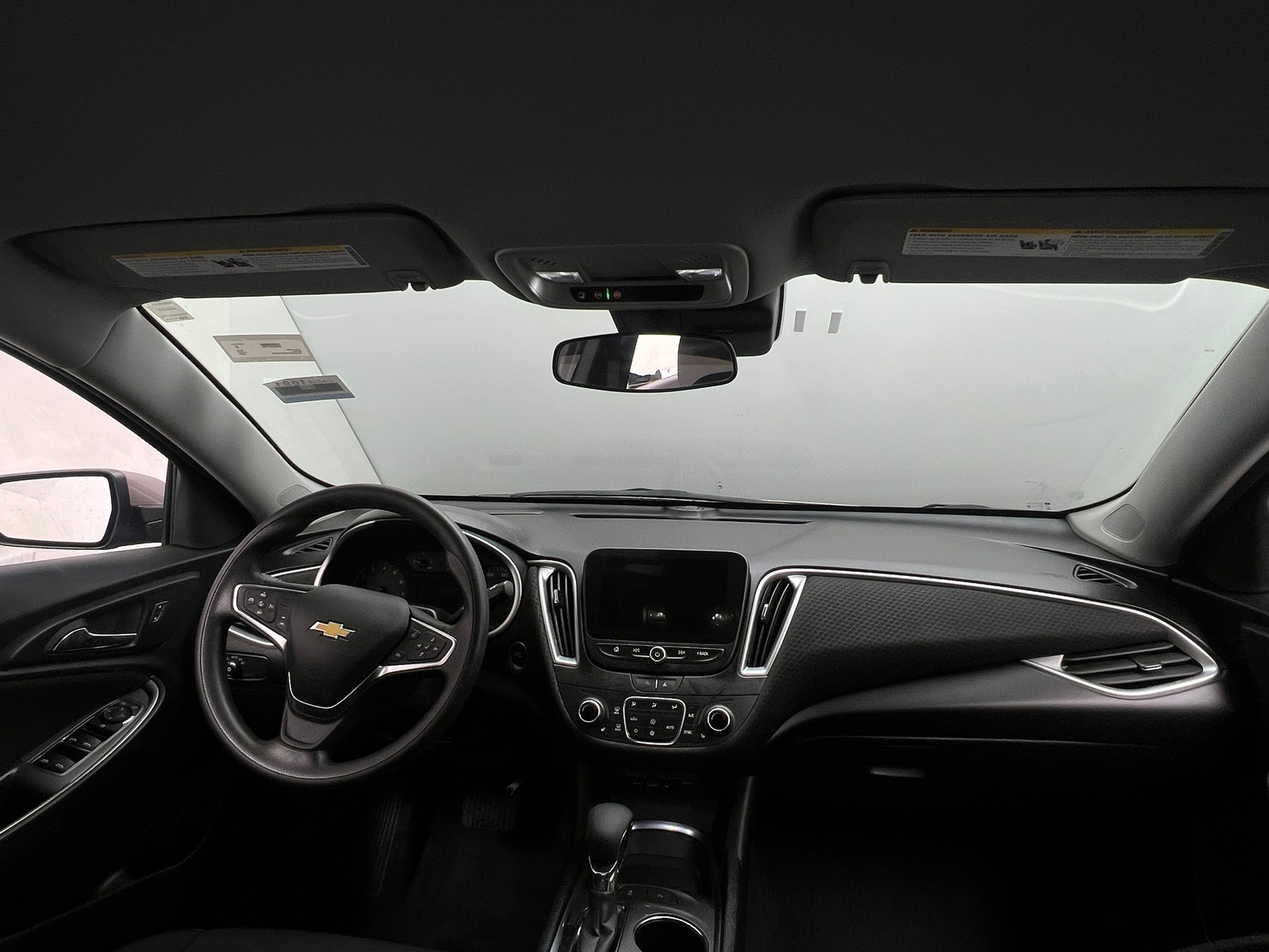 Thumbnail: 2024 Chevrolet Malibu - 3