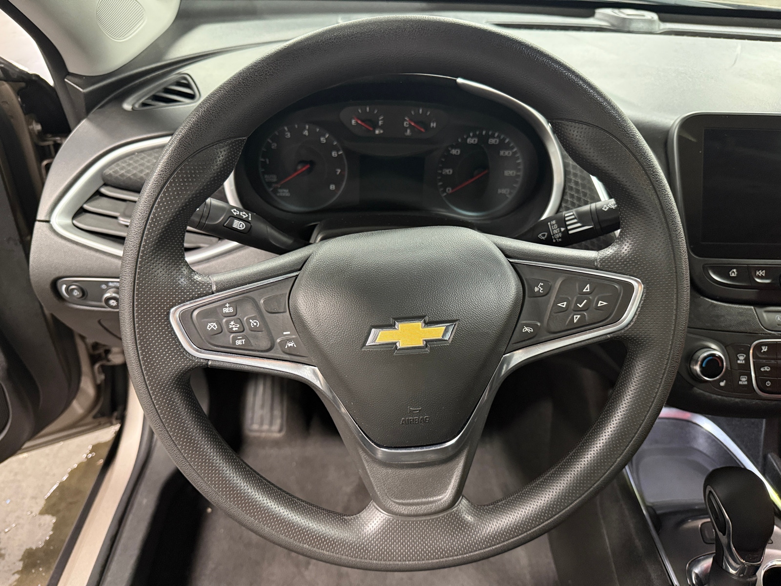 Thumbnail: 2024 Chevrolet Malibu - 5