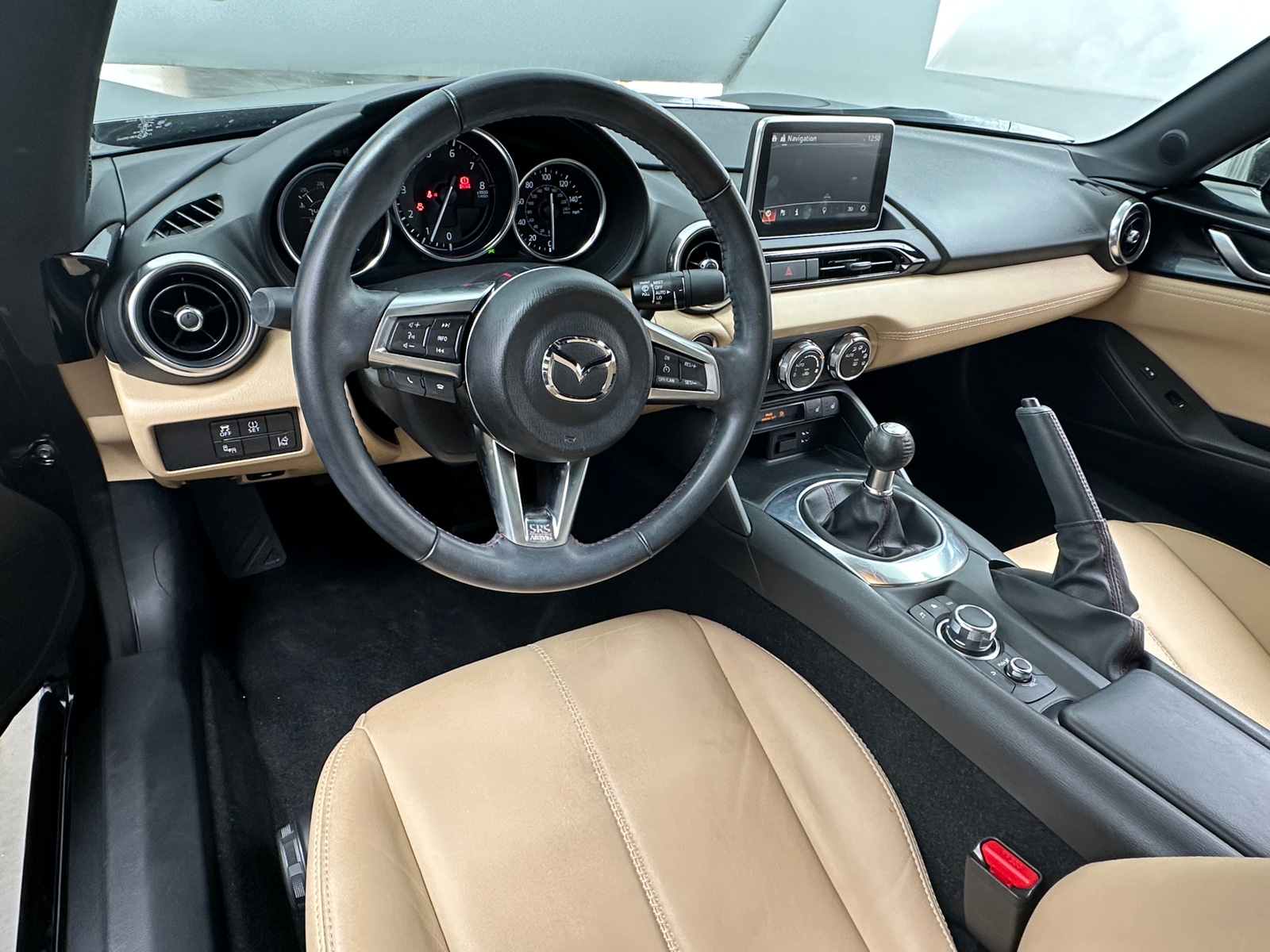 Thumbnail: 2016 Mazda MX-5 Miata - 2